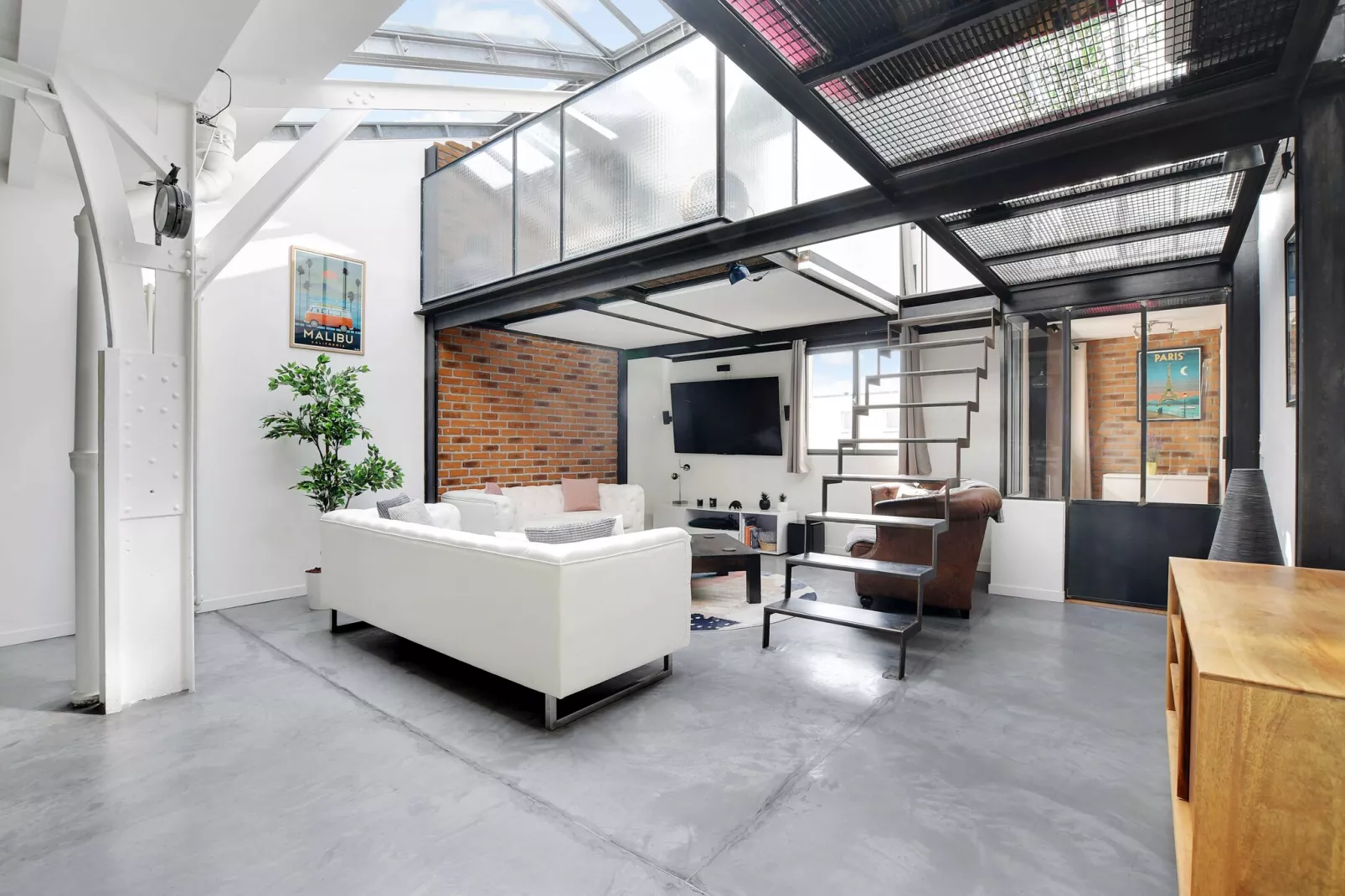 RF-25-JOLY-Niet-getagd