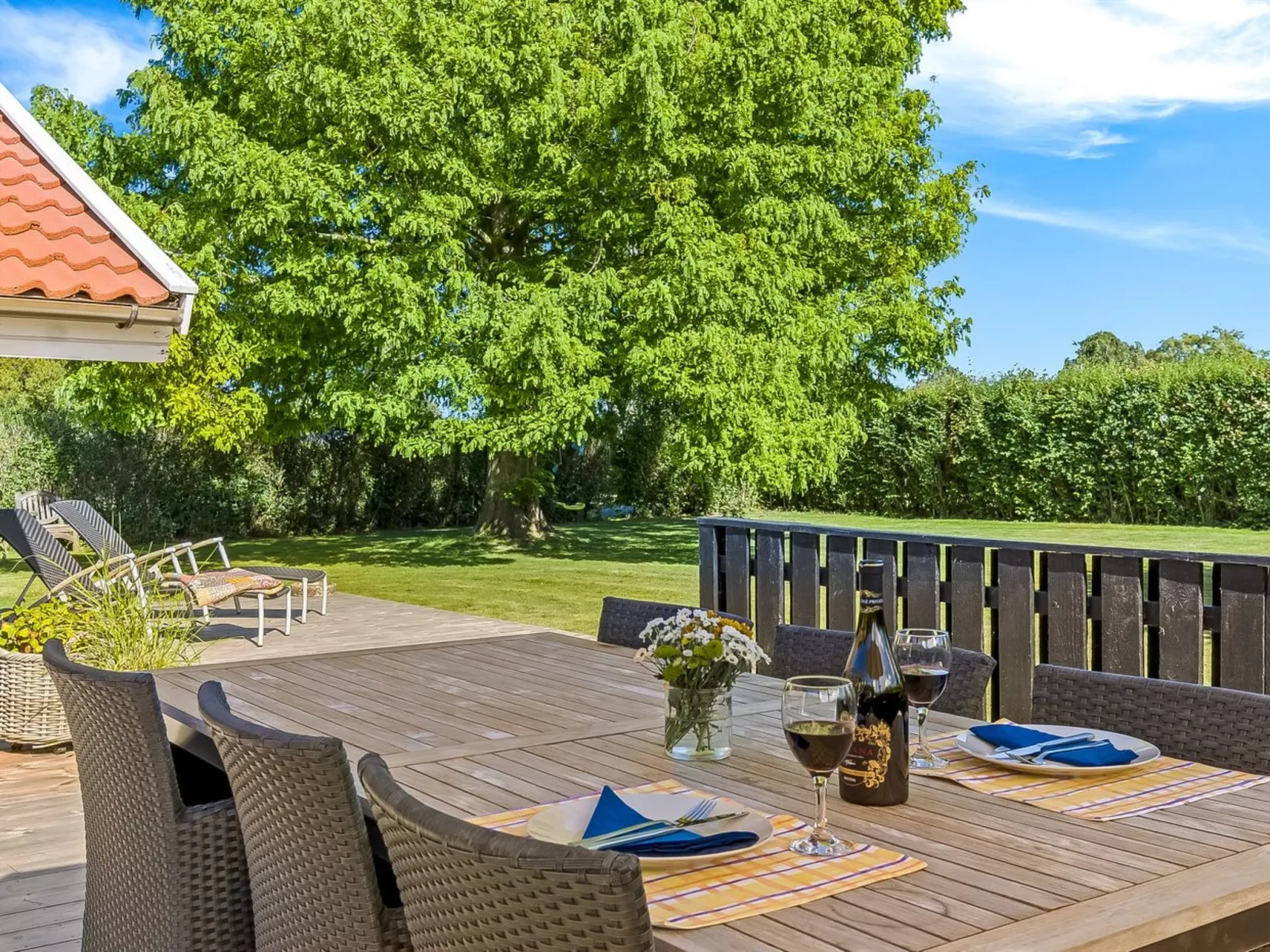 "Hatem" - 500m from the sea-Buiten