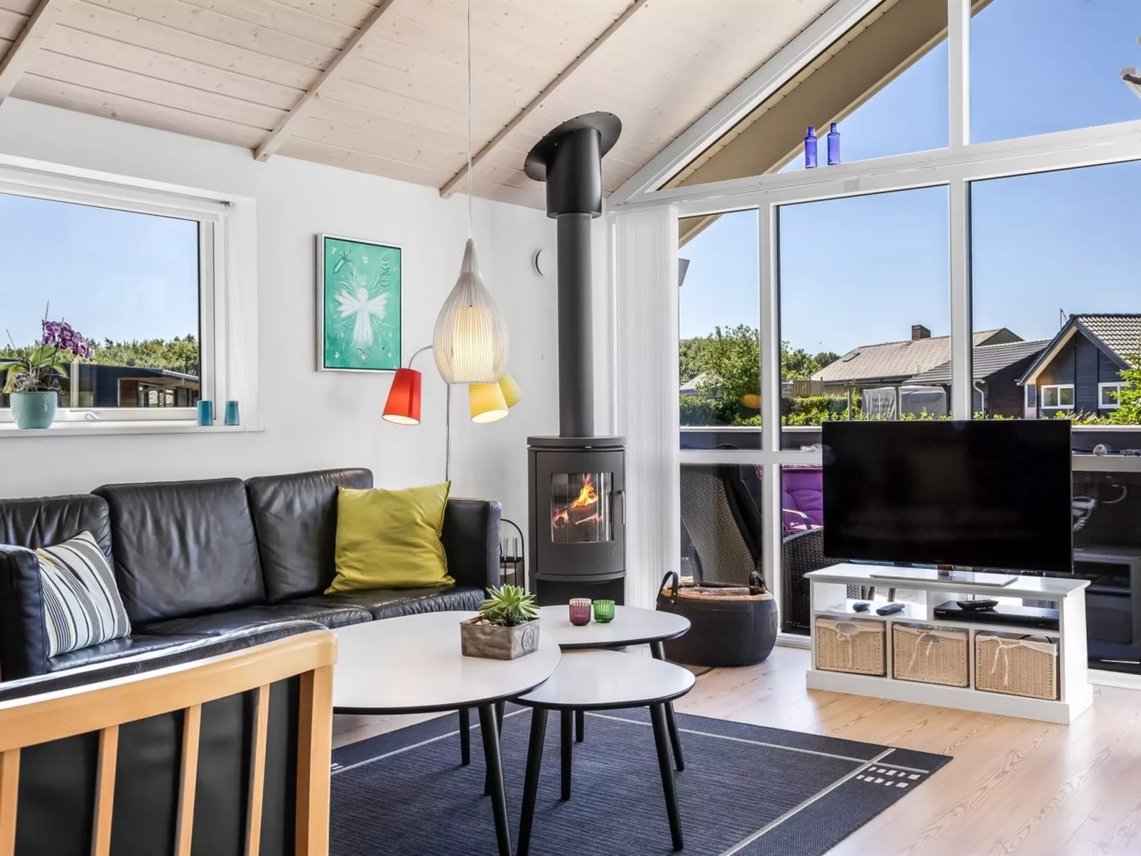 "Rosamunde" - 700m from the sea-Binnen