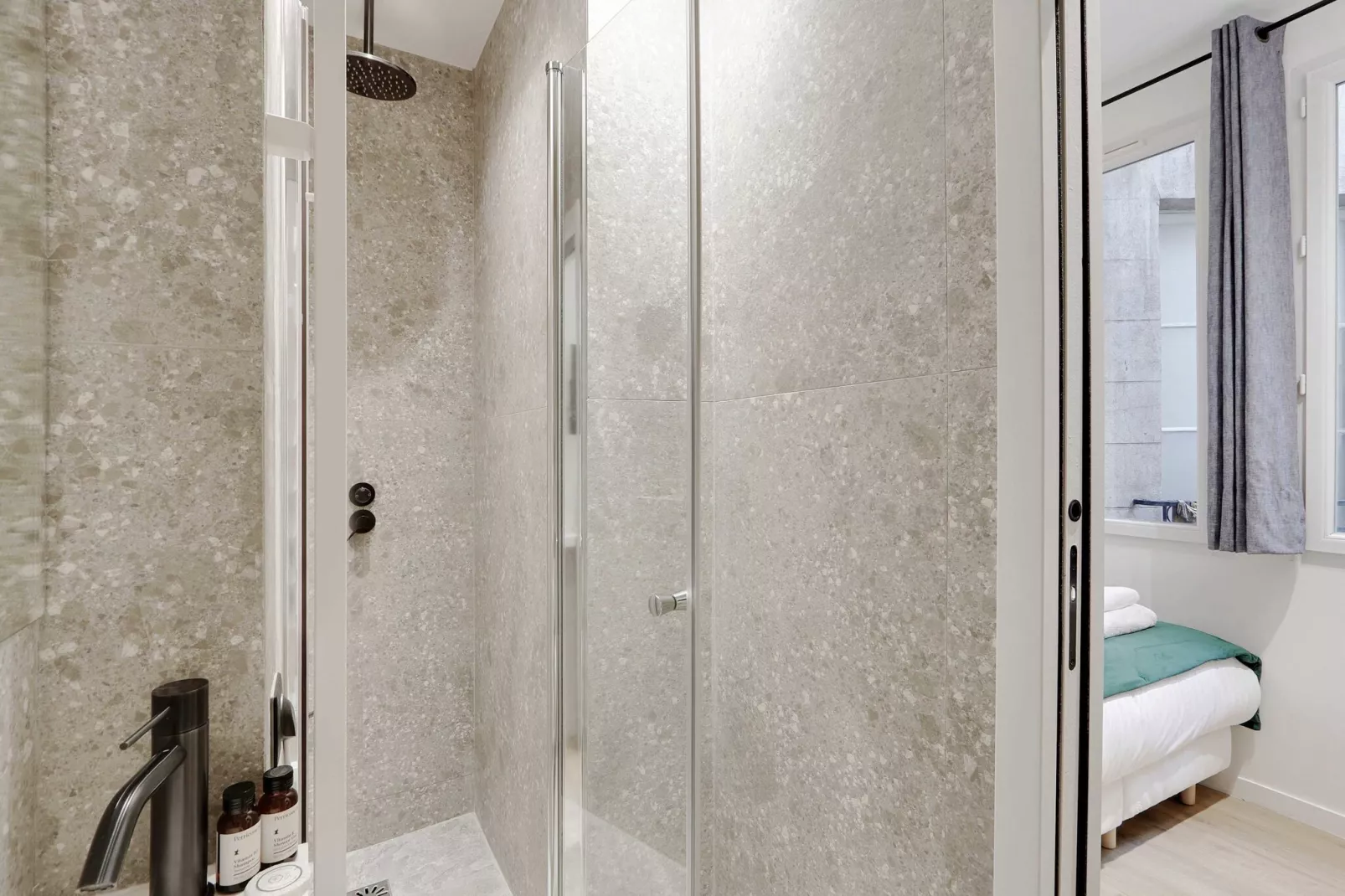 FDL-13-CAIRE 4 NEW-Niet-getagd