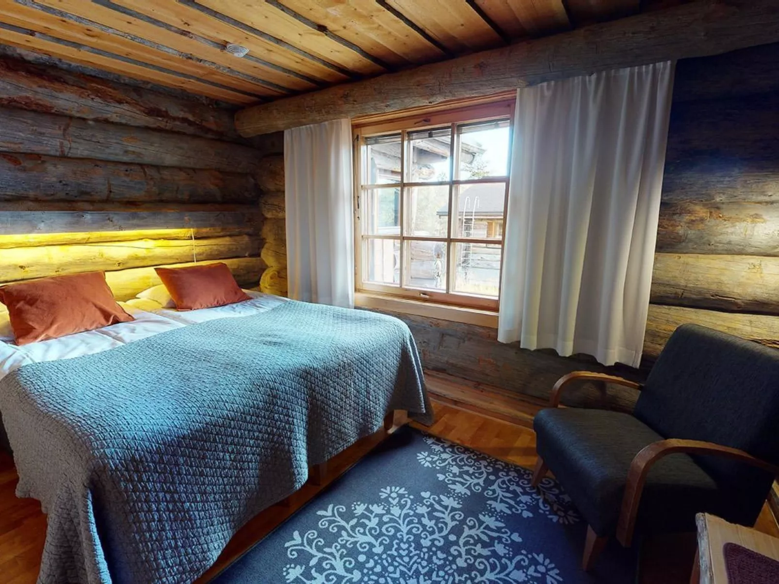 Sokosti - puilakka 3-Binnen