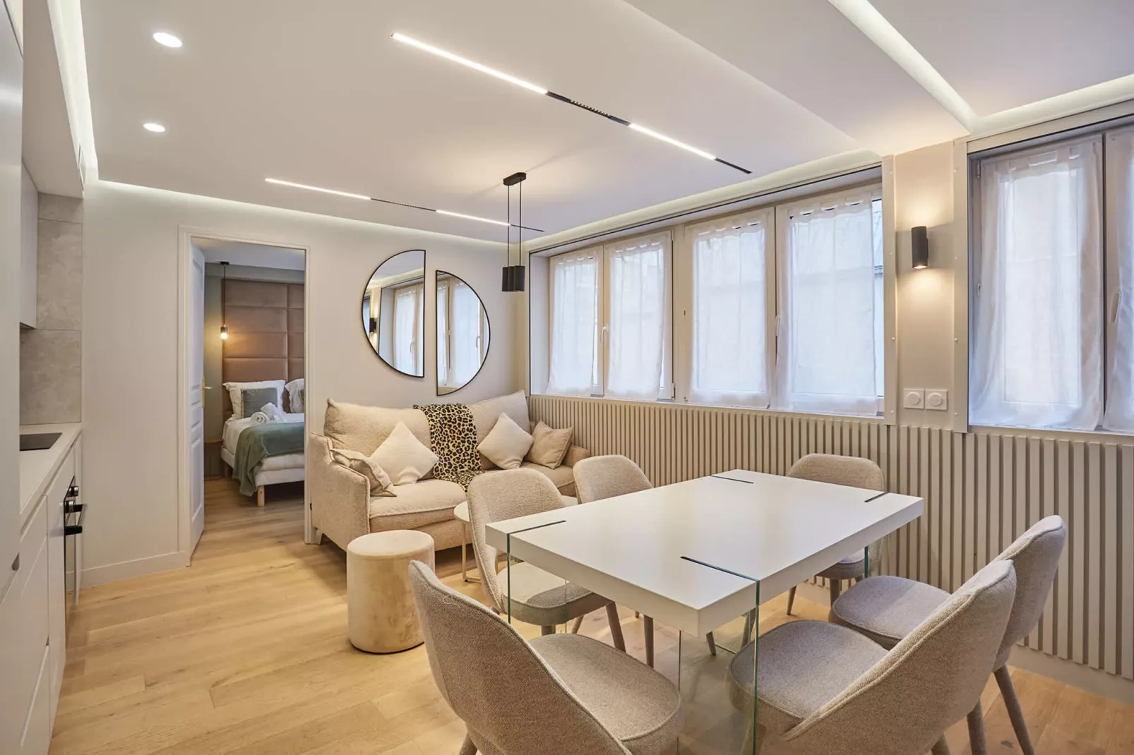 FONDARY 4-Image-tags.