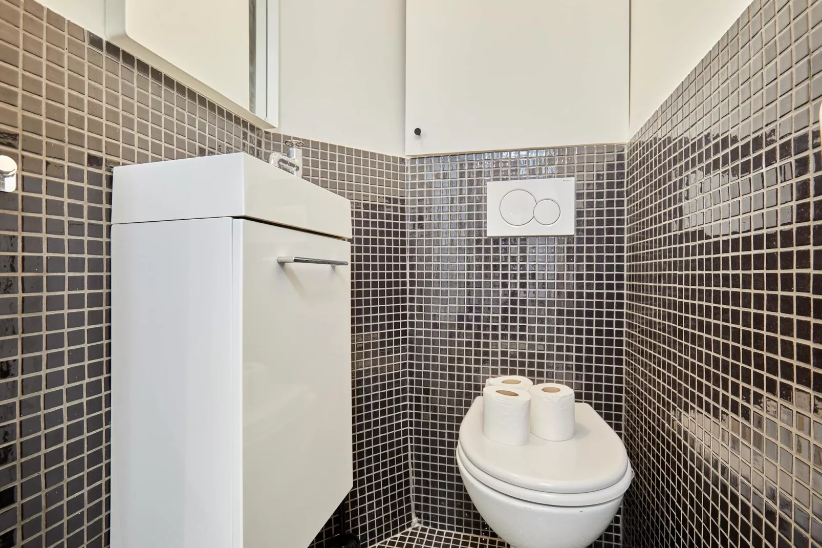 ST HONORE 14-Niet-getagd