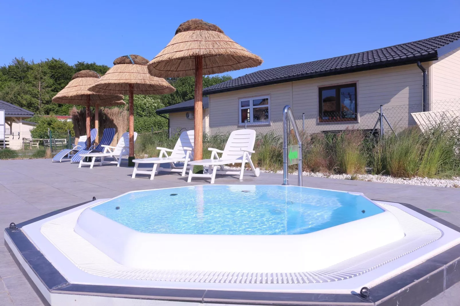 Domek piętrowy 8-osobowy Ustronie Morskie-Zwembad