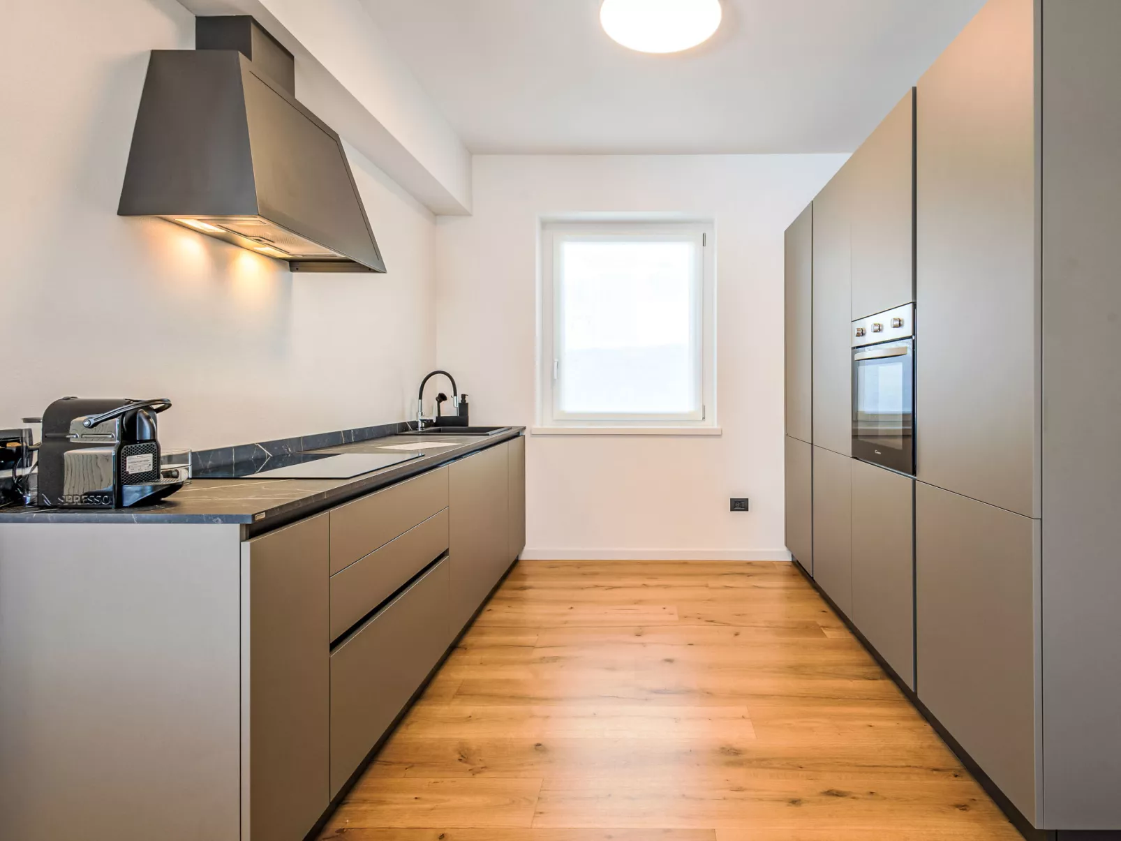 Civico 16 Garden Home-Binnen