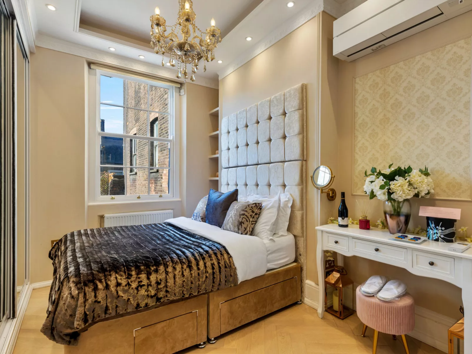 The Marylebone Marilyn-Binnen