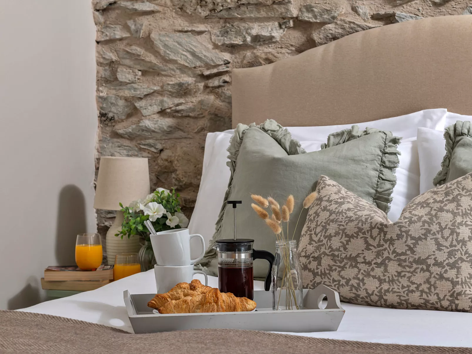 Bwthyn Llechi (Slate Cottage)-Binnen