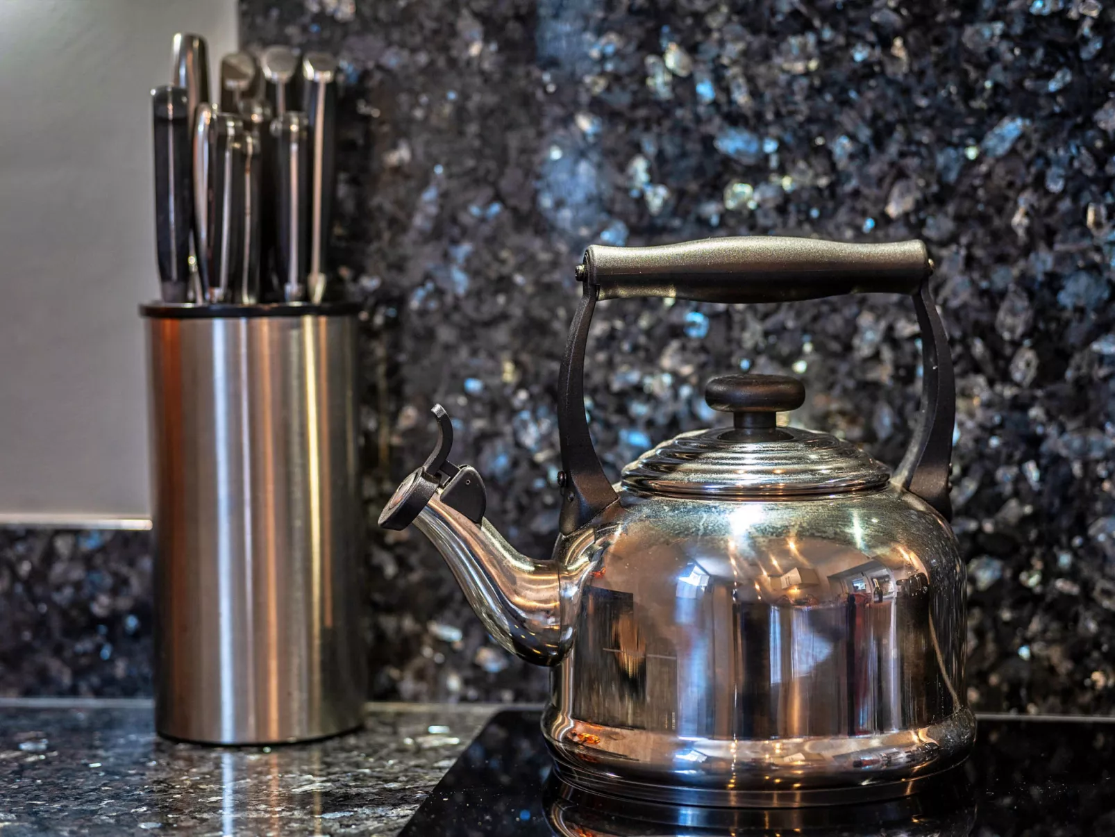 Potters Cottage-Binnen