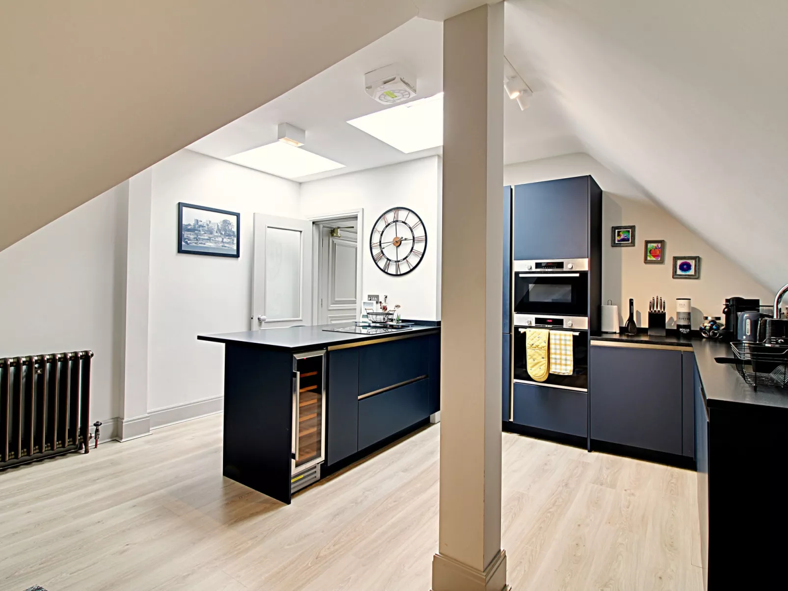 Highfield House-Binnen