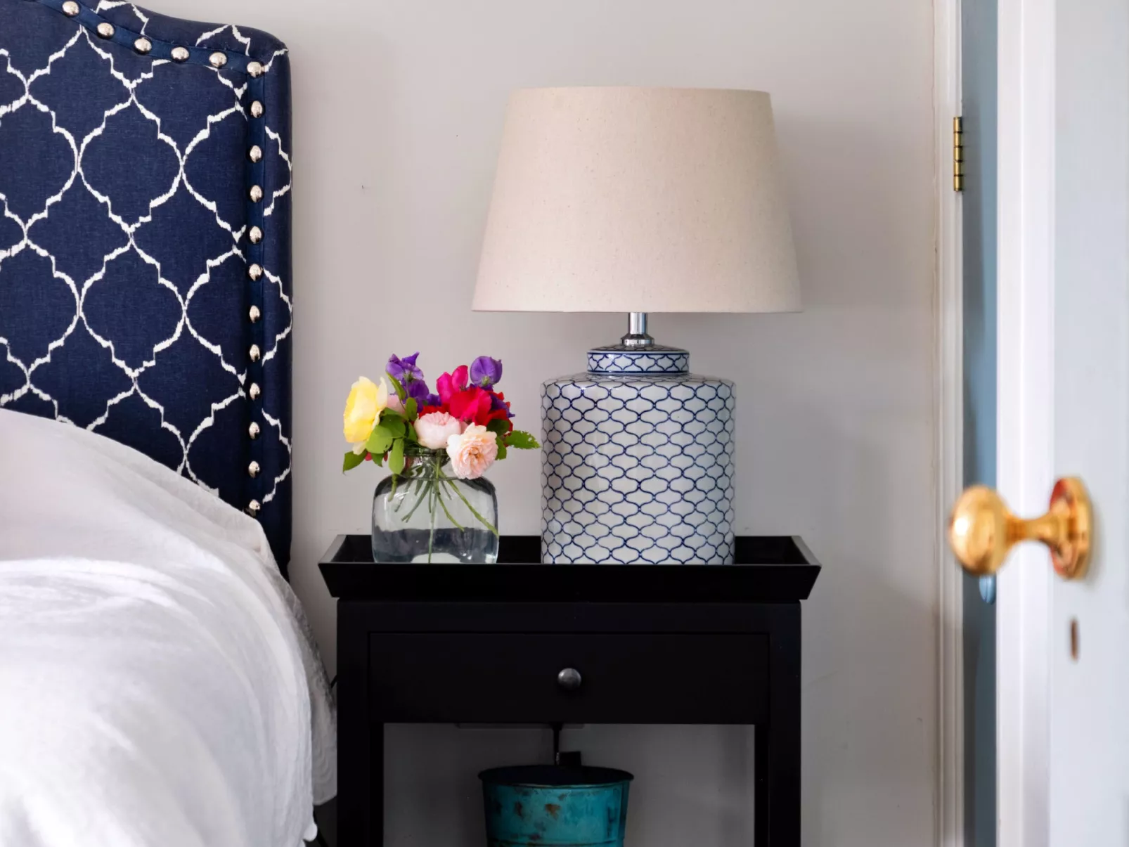 Coach House Wellbeing Retreat-Binnen