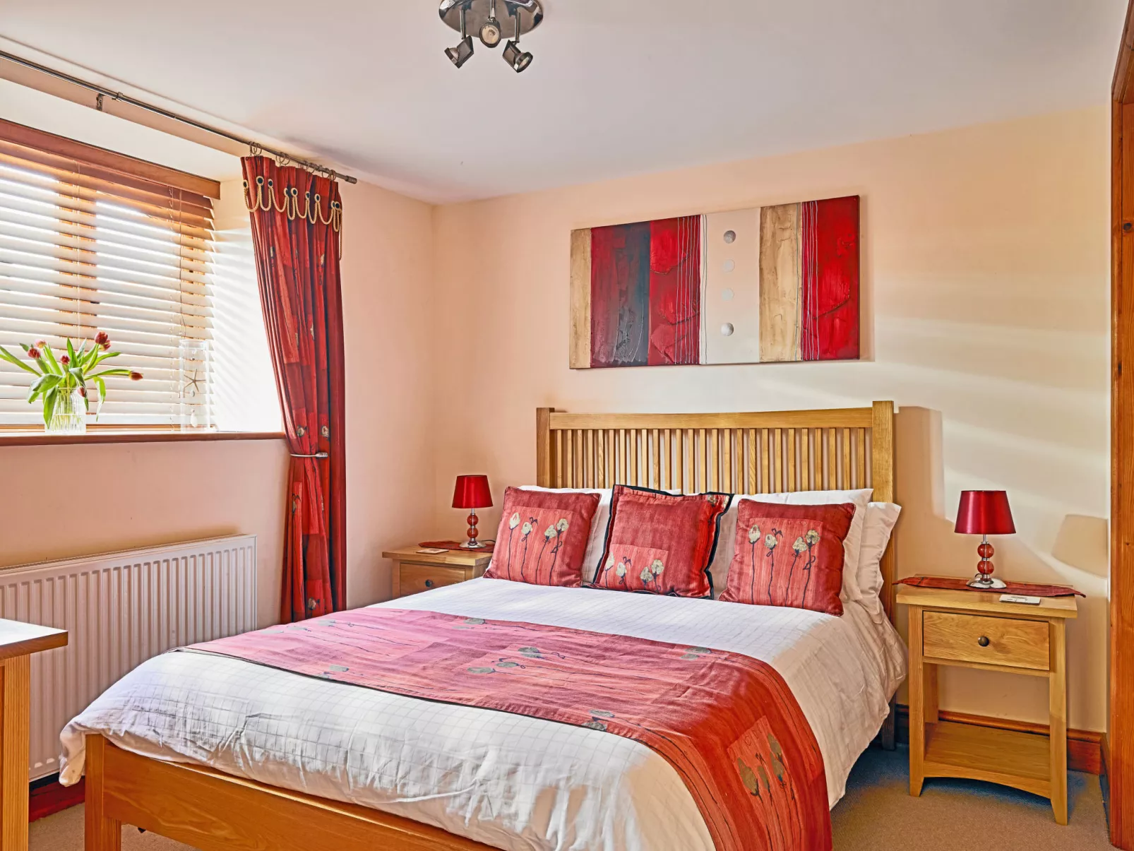 Hawthorn Barn-Binnen