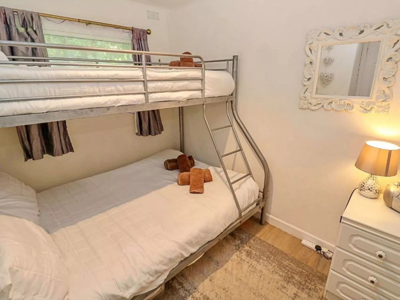 Lanteglos Villa-Binnen