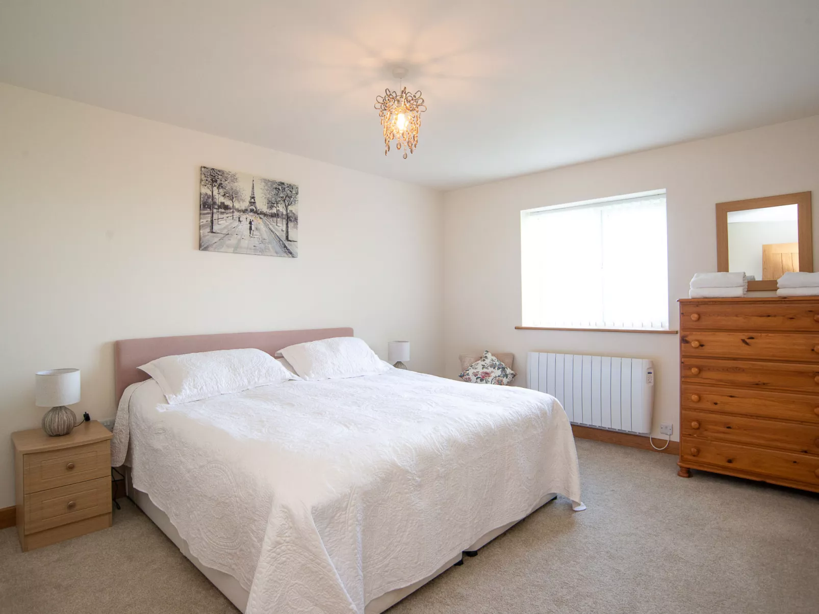 Picton Lodge - Sea Views-Binnen