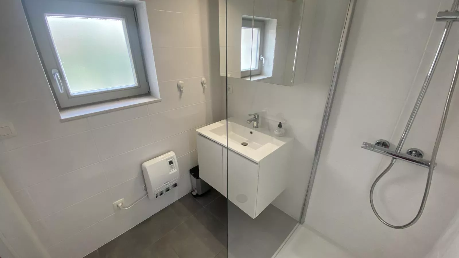 Westhinder II H52-Badkamer