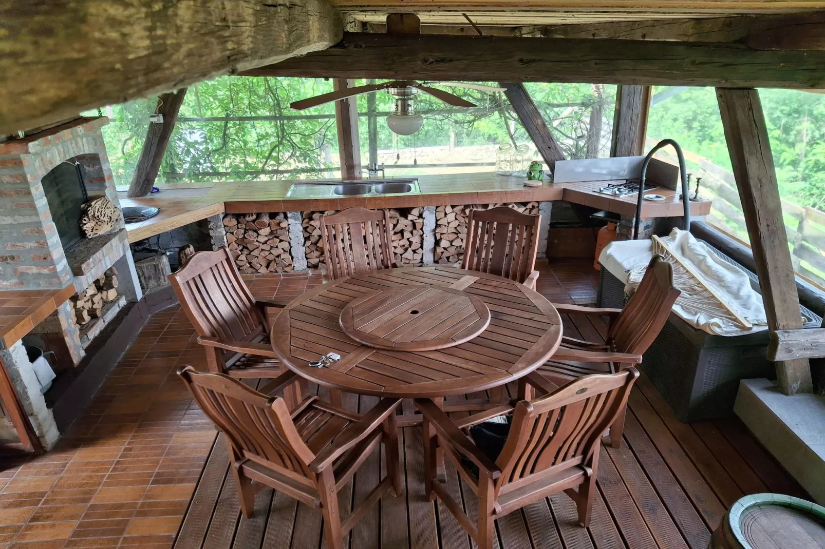 Holiday Home Nadira - Two Bedroom Apartment-Binnen