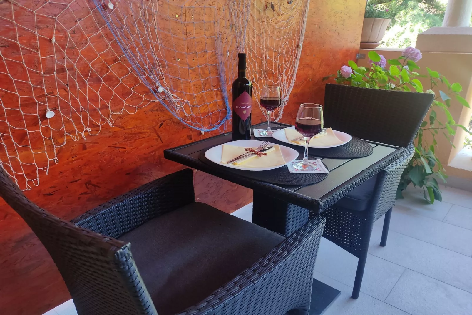 Room Porat 2 with Private Terrace - Double Bedroom with Private Terrace-Eetkamer