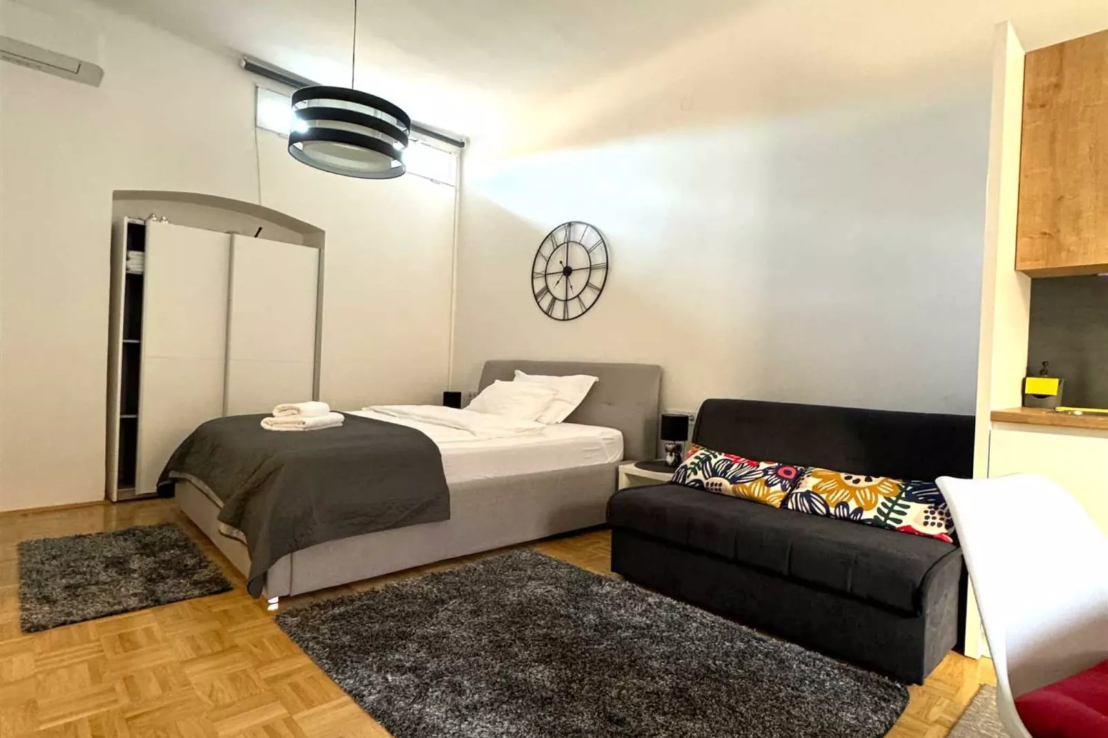 Zagreb Center Apartments- Downtown Apartment- Studio-Slaapkamer