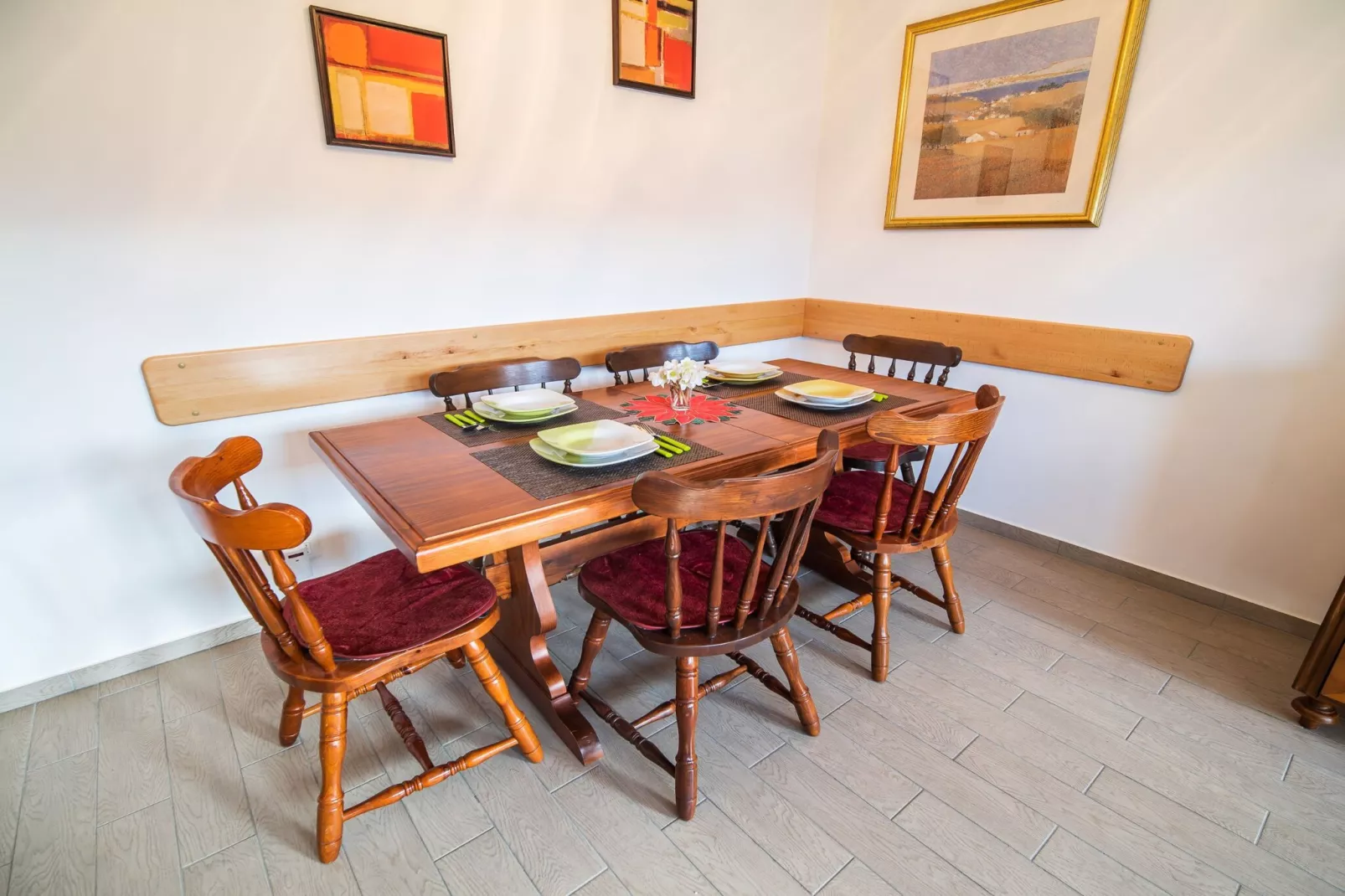 Holiday Home Slap with Sauna and BBQ - Two Bedroom Holiday Home-Eetkamer