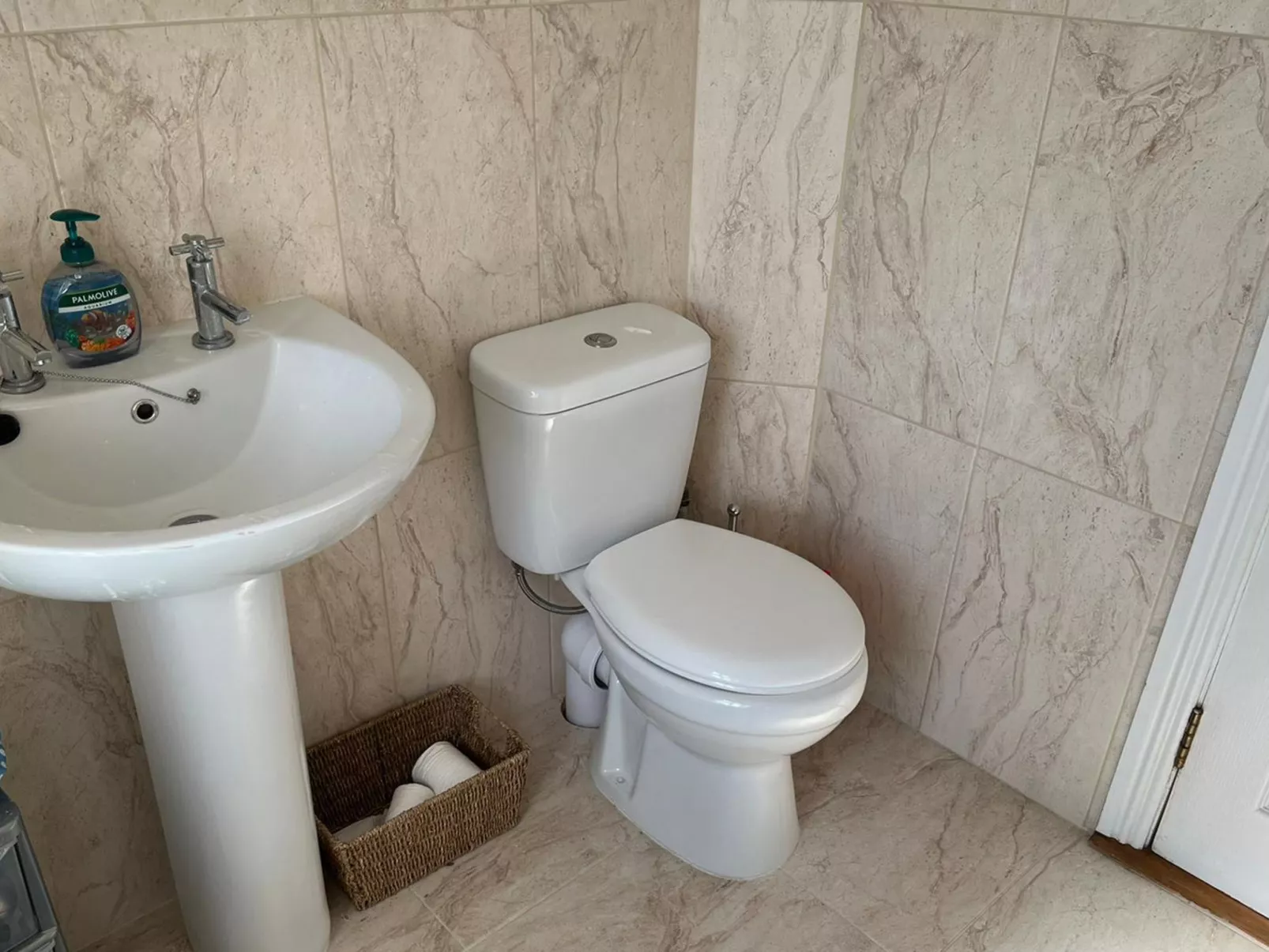 Achill Sound Holiday Village No 11-Binnen