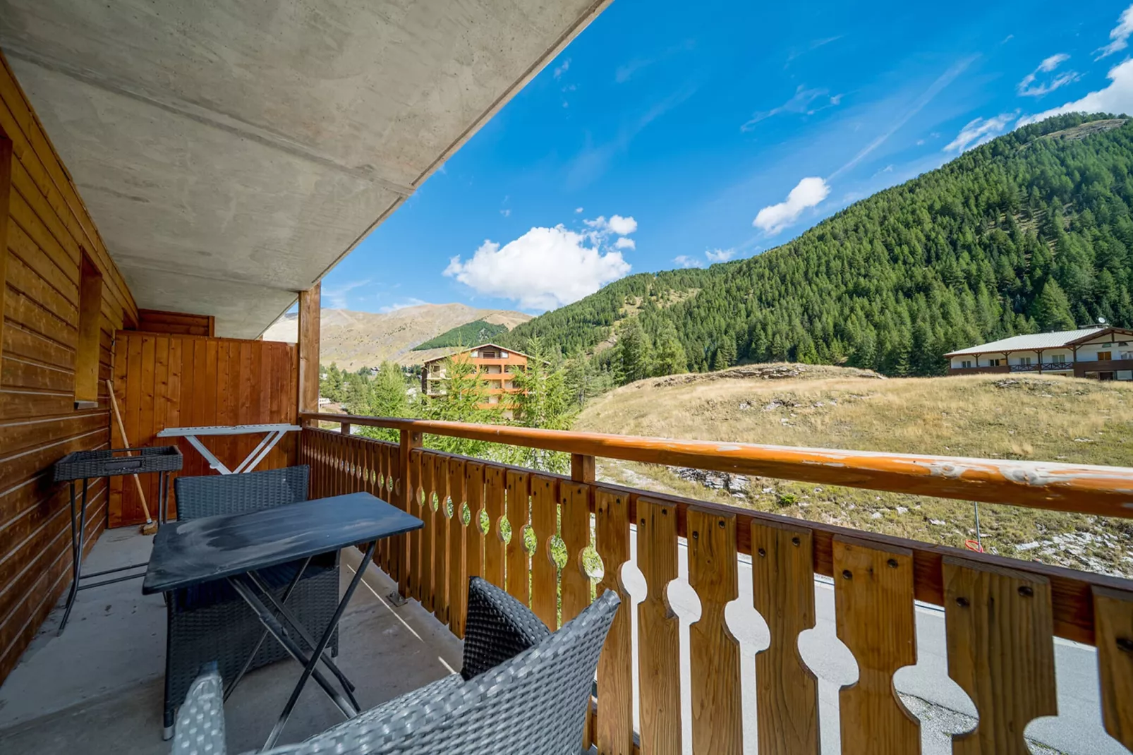 C. Du Verdon N°3308 - 3P6-Terrasbalkon