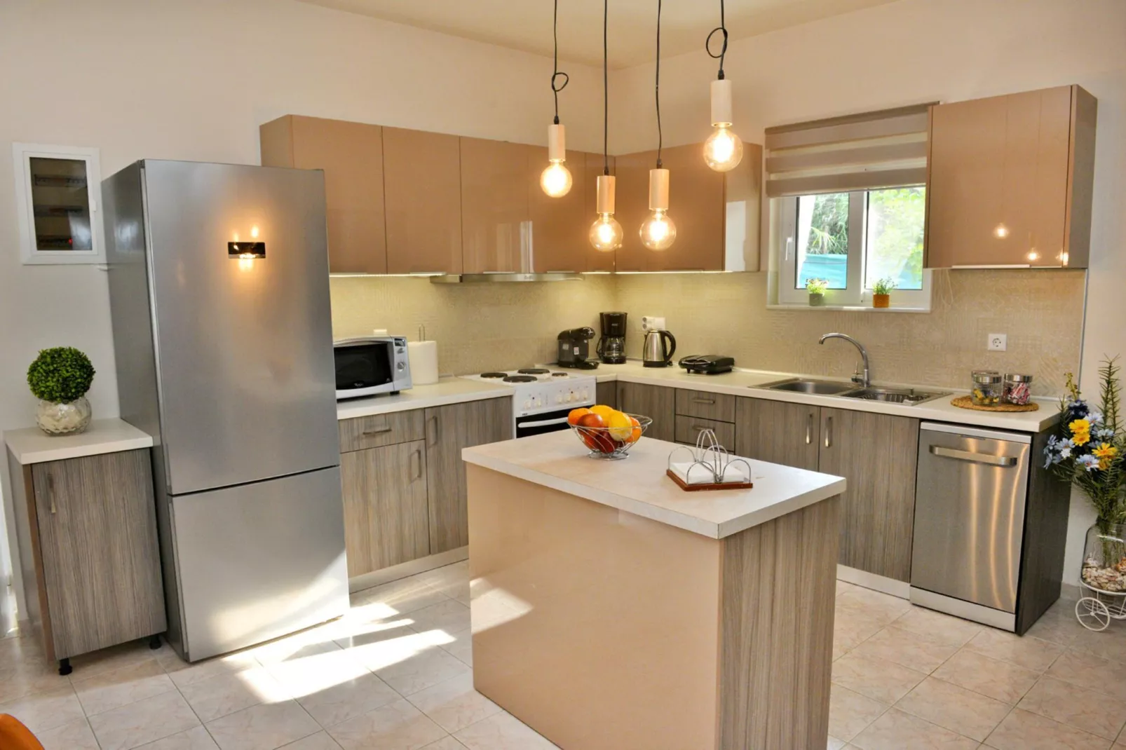 Villa Zambaka-Keuken