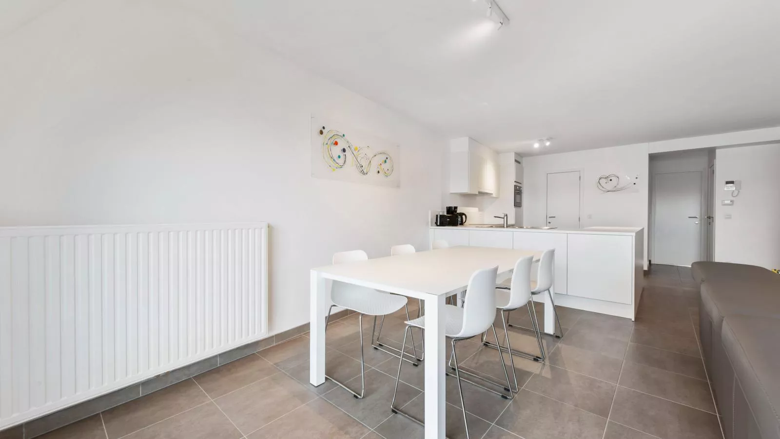 Delmar vierde-Eetkamer