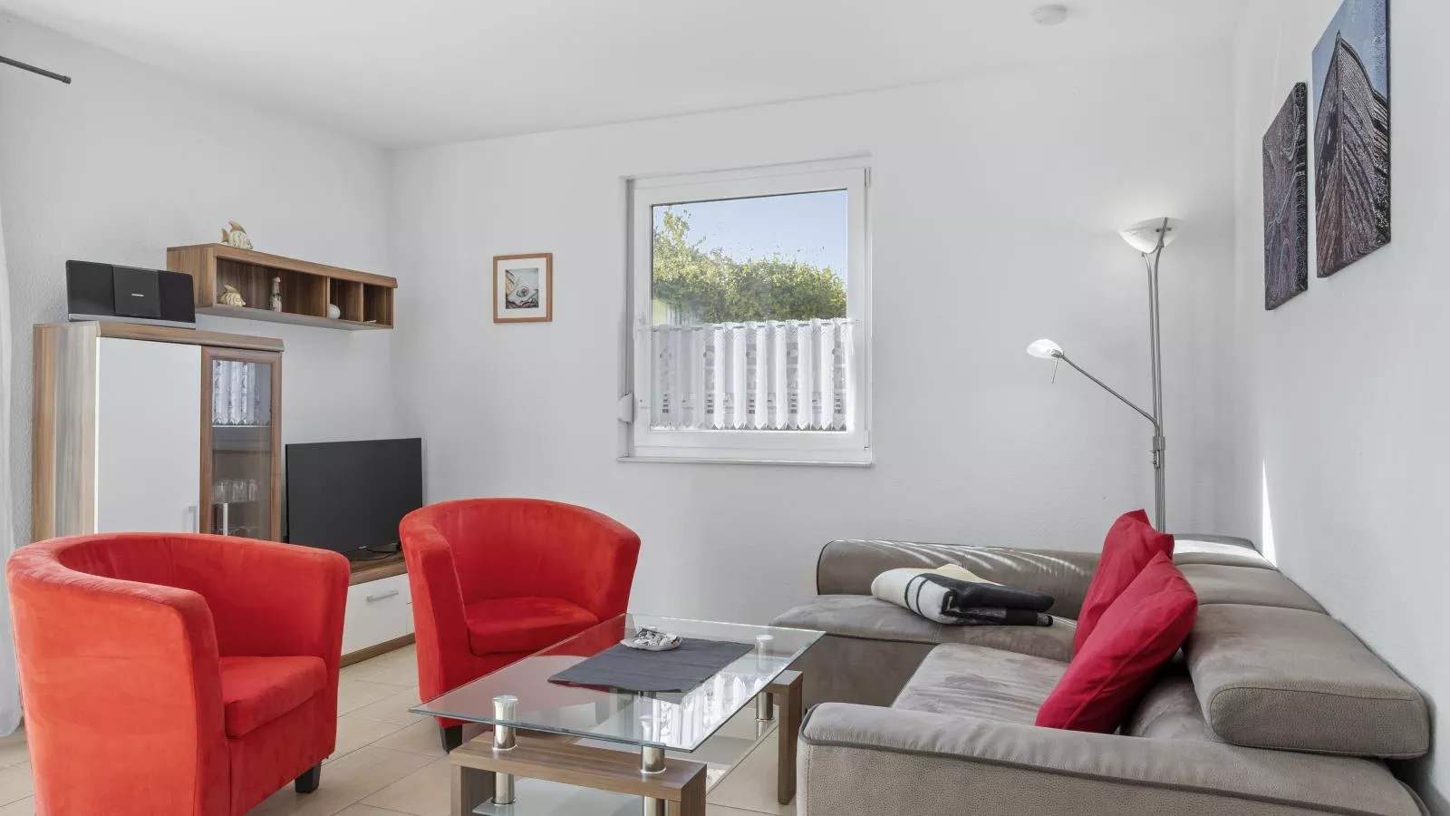 Windflüchter rechts-Woonkamer