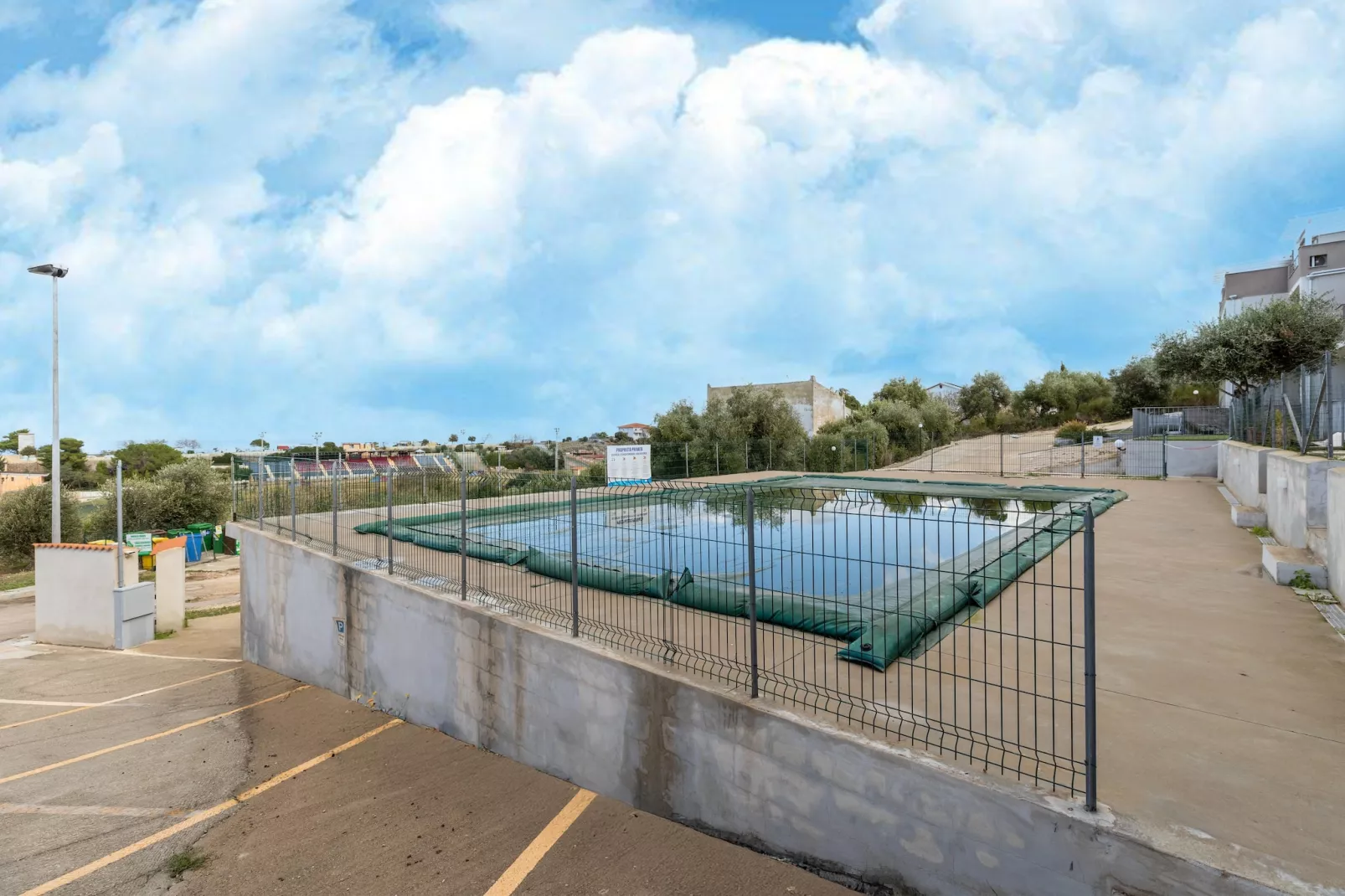 TRILO 2 LI RUSSI PT-Zwembad