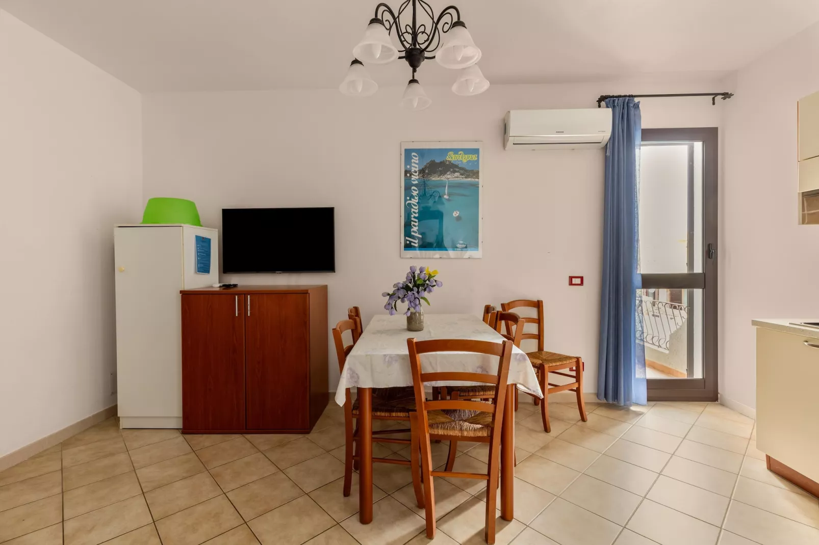 BILO 2 LA CIACCIA-Eetkamer