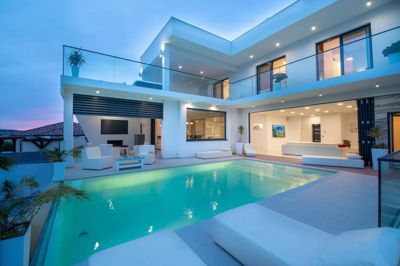 Luxury villa Michelle