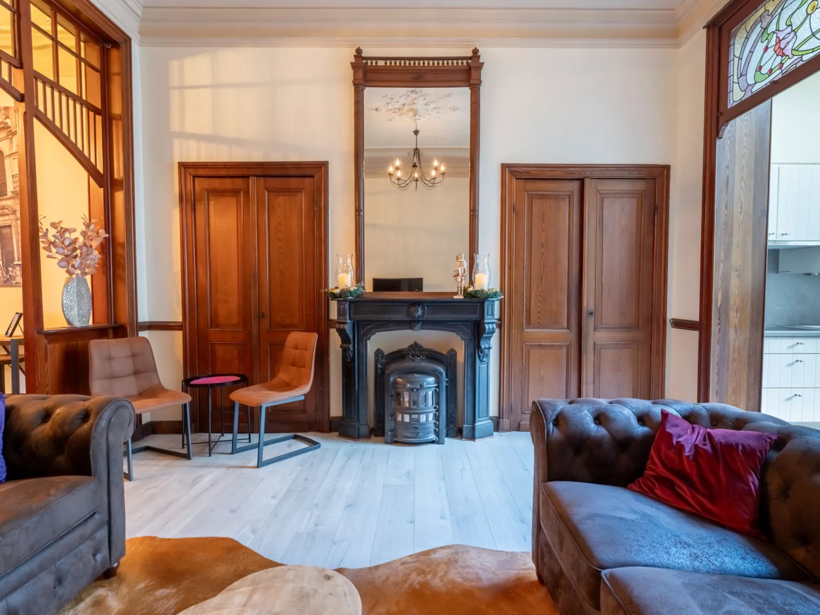 Notre Refuge - Your Belle Époque Escape-Binnen