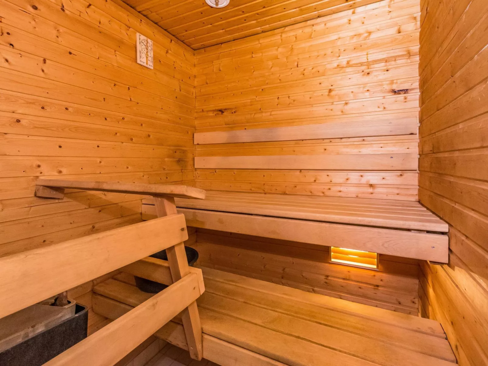 Kotipaljakka a3-Binnen