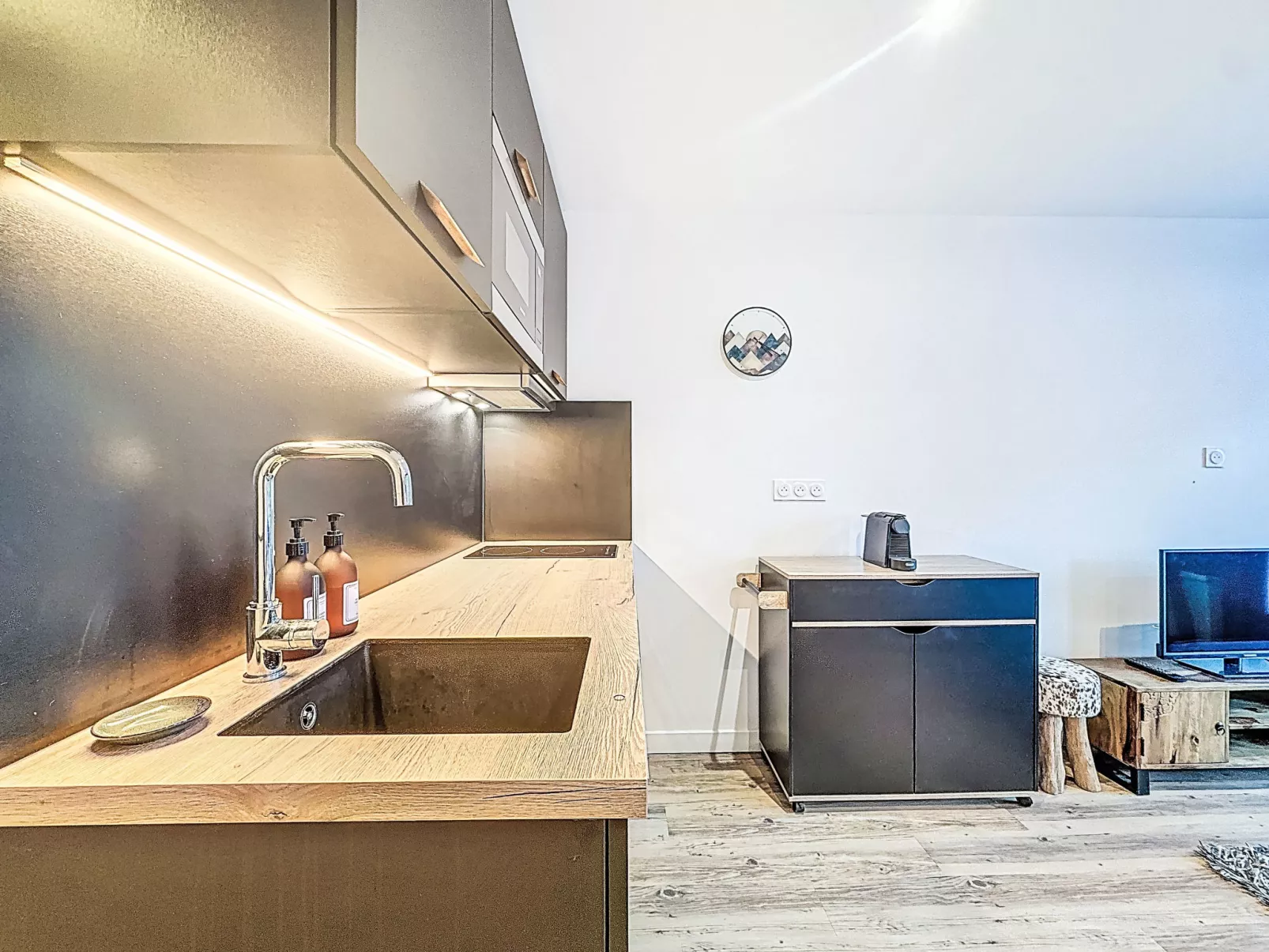 Le Curling B (Val Claret)-Binnen