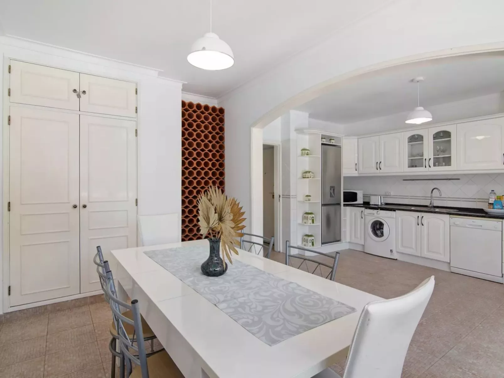 Kaya- Sunny Way-Binnen