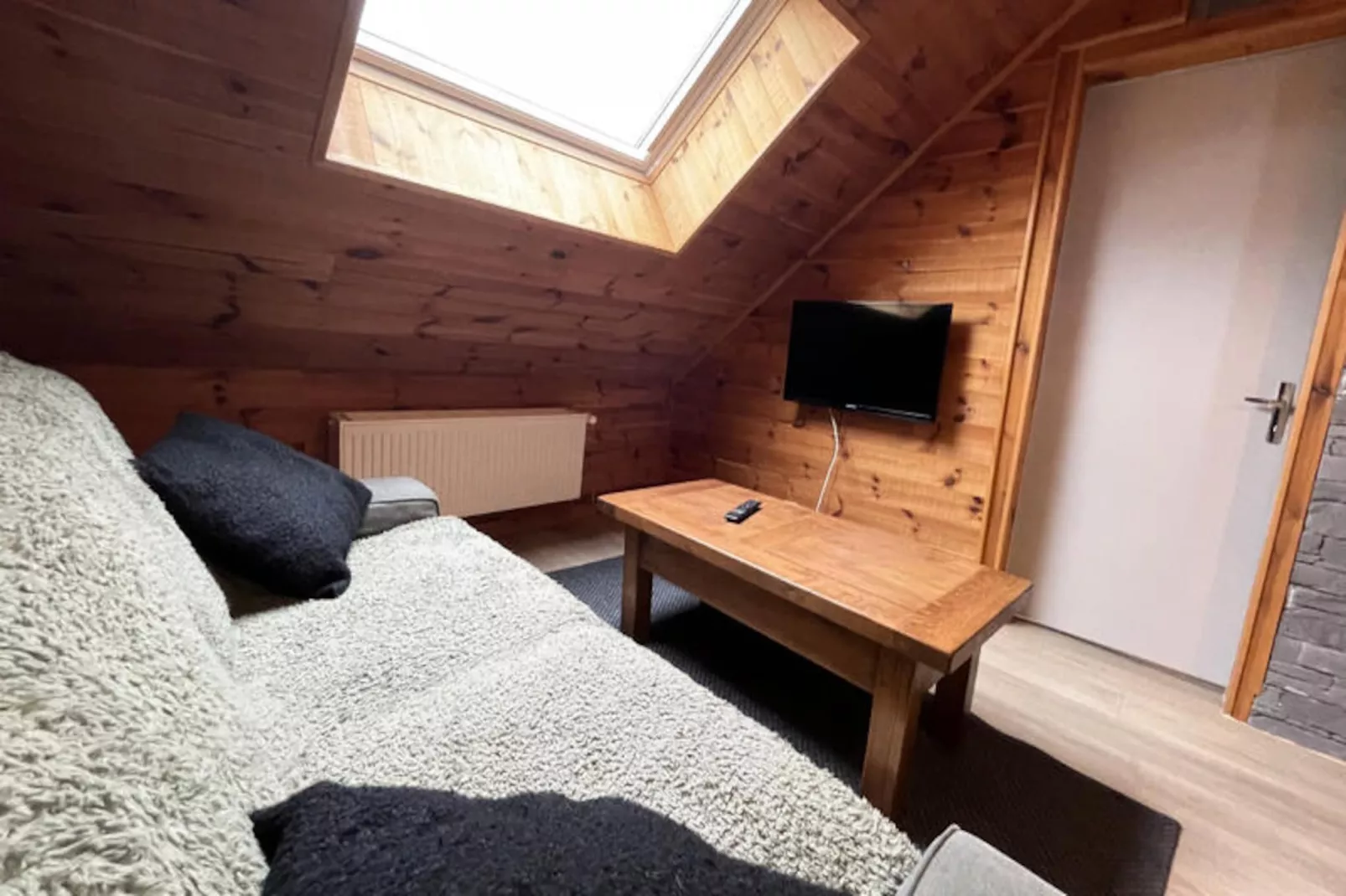 Appartements à Albepierre Bredons - Niet-getagd