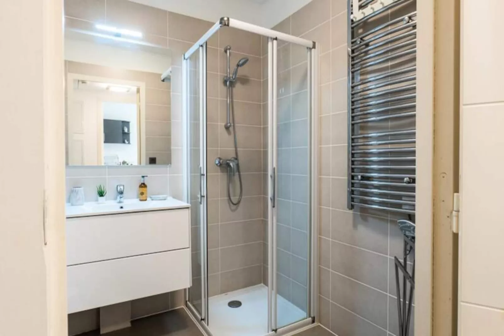 Résidence 2p Avec Piscine Au Palm Beach-Niet-getagd