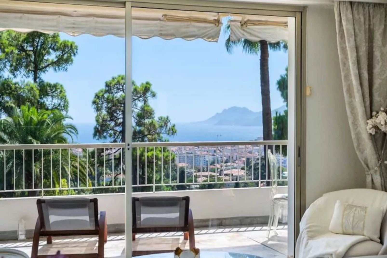 Résidence Spacieux 2p Vue Mer &ndash; R&eacute;sidence Avec Piscine, Cannes-Niet-getagd