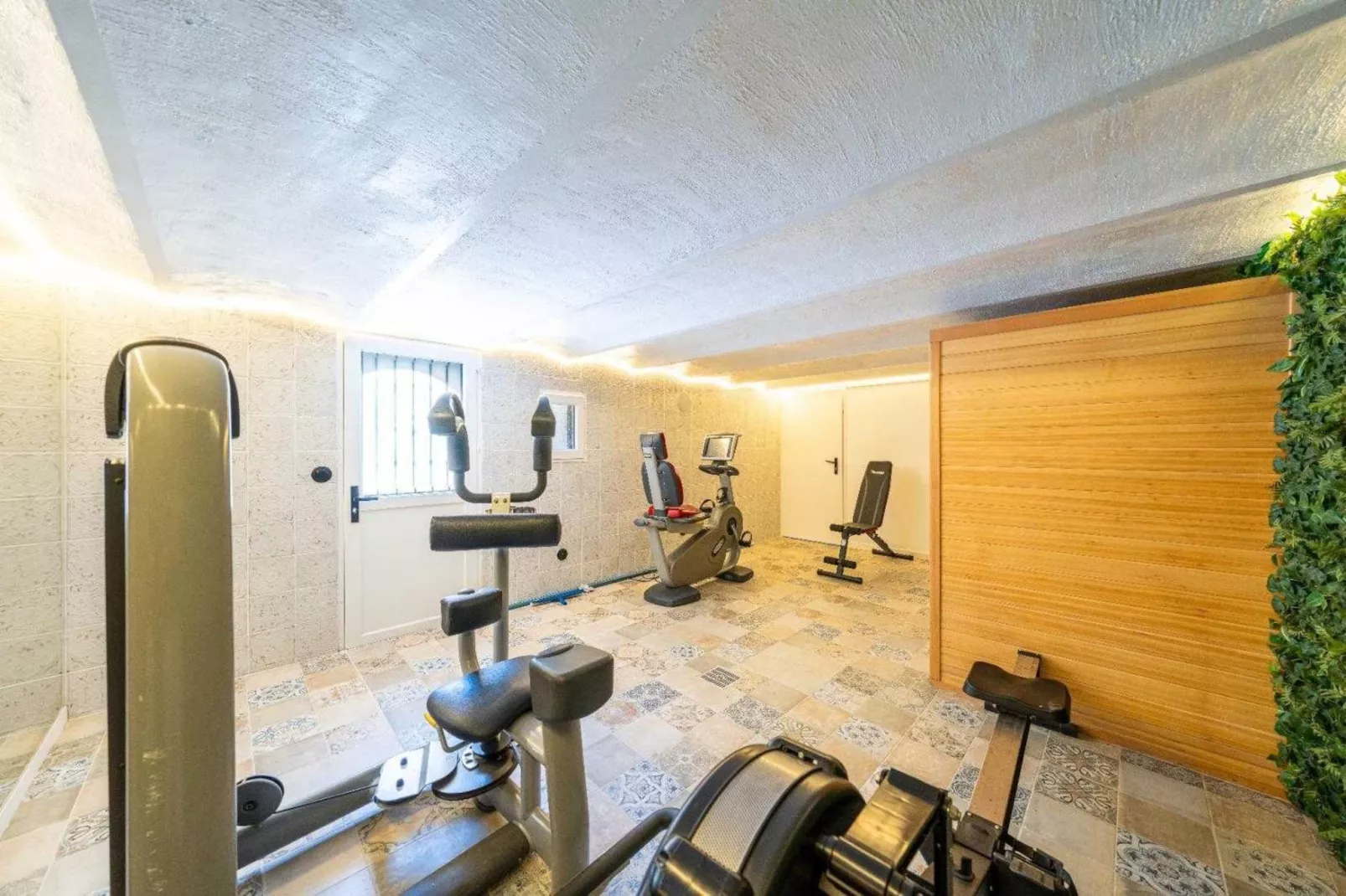 LL-13-ROSOLIEL-Niet-getagd