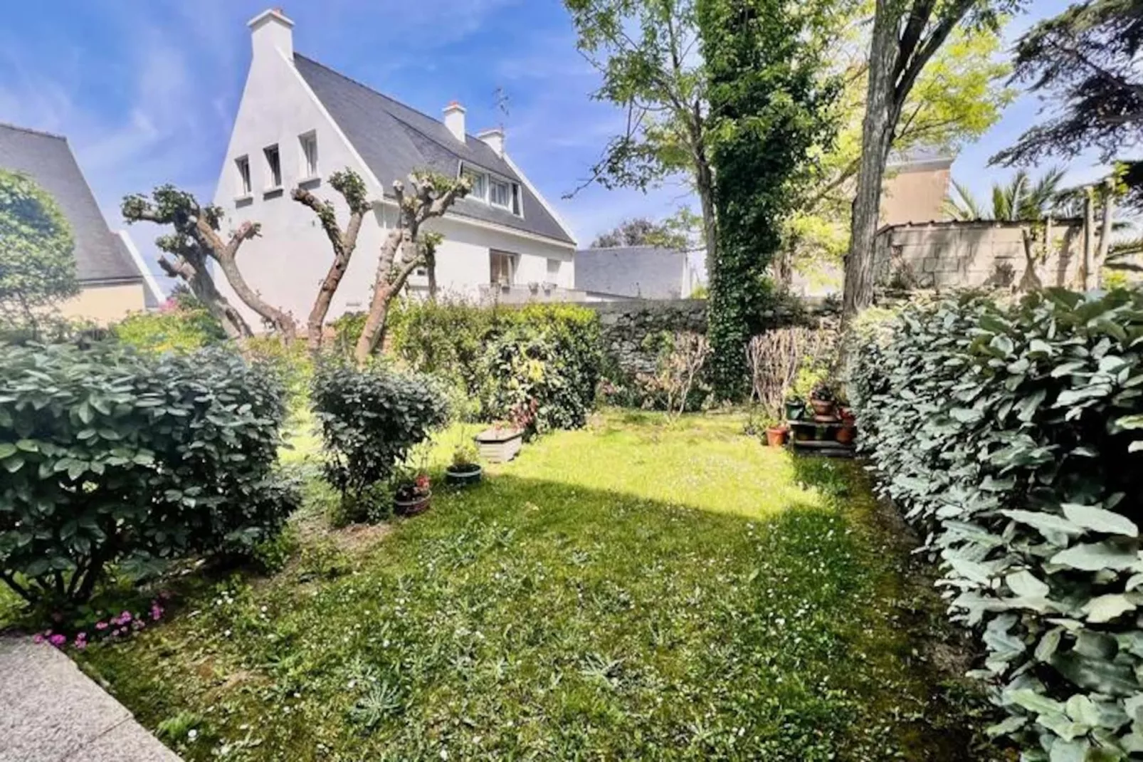 Résidence Victoria-Niet-getagd