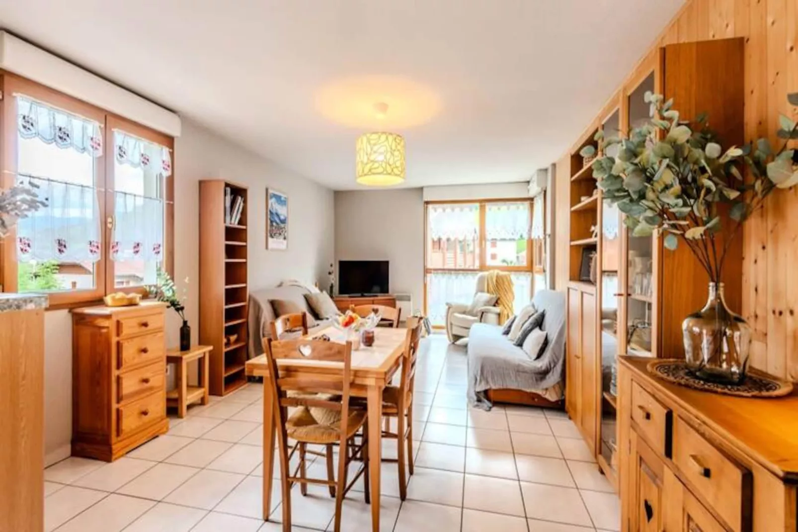 Slow Chalet Th&ocirc;nes: Lac & Montagne -15 Min Ski - Ascenseur, Balcon, Parking-Niet-getagd