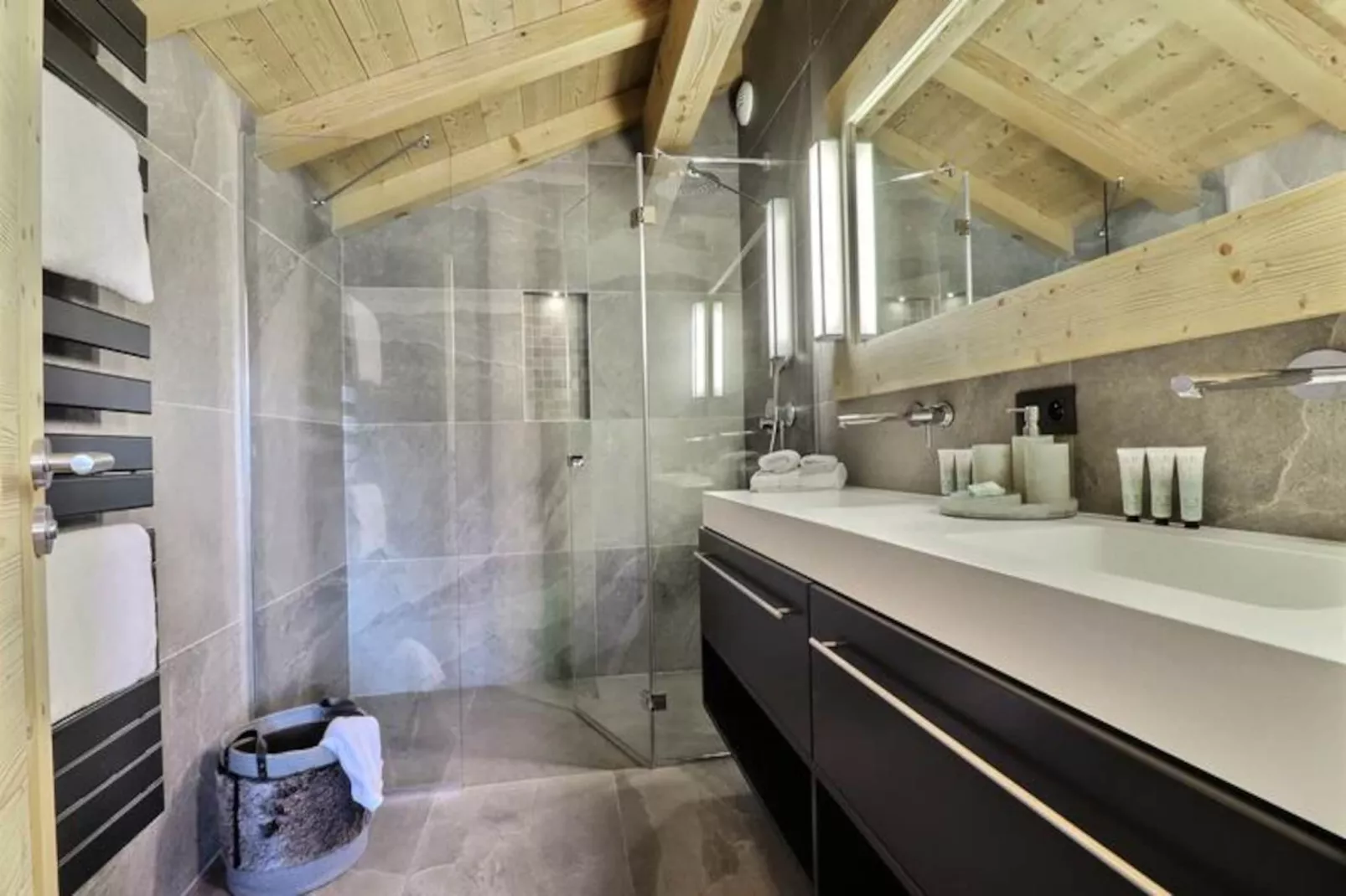 Résidence Goya-Niet-getagd