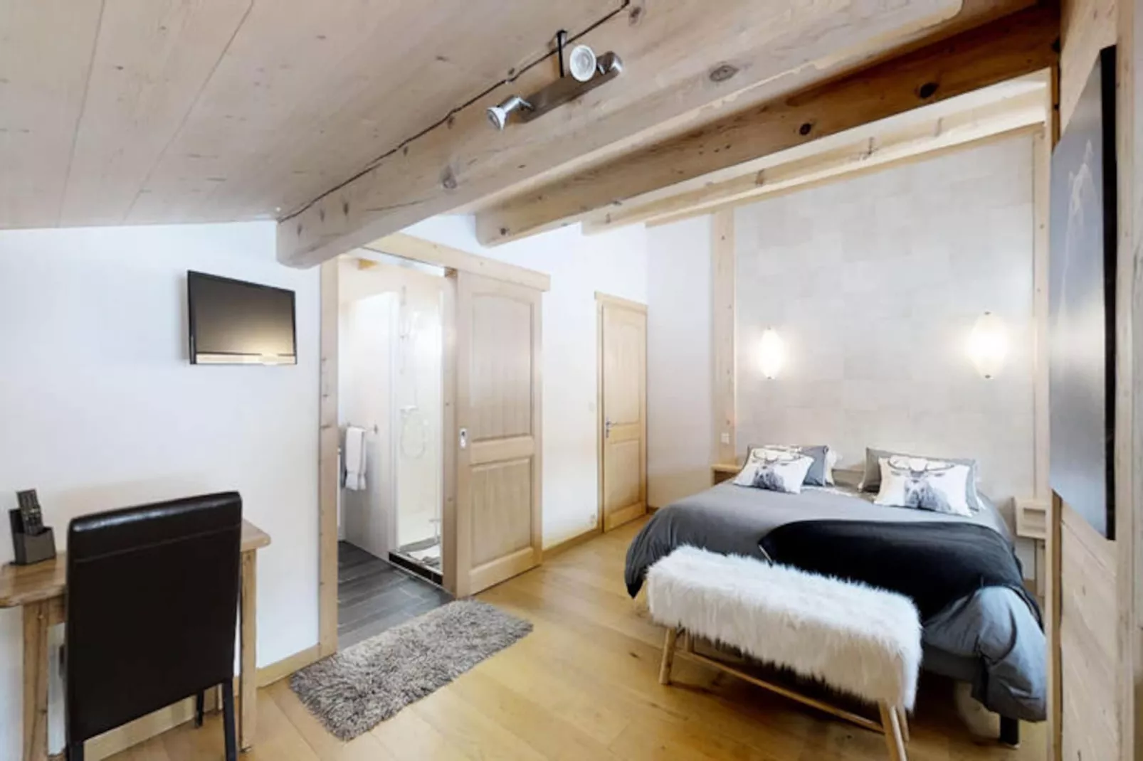 Résidence Chatillon N° 4-Niet-getagd