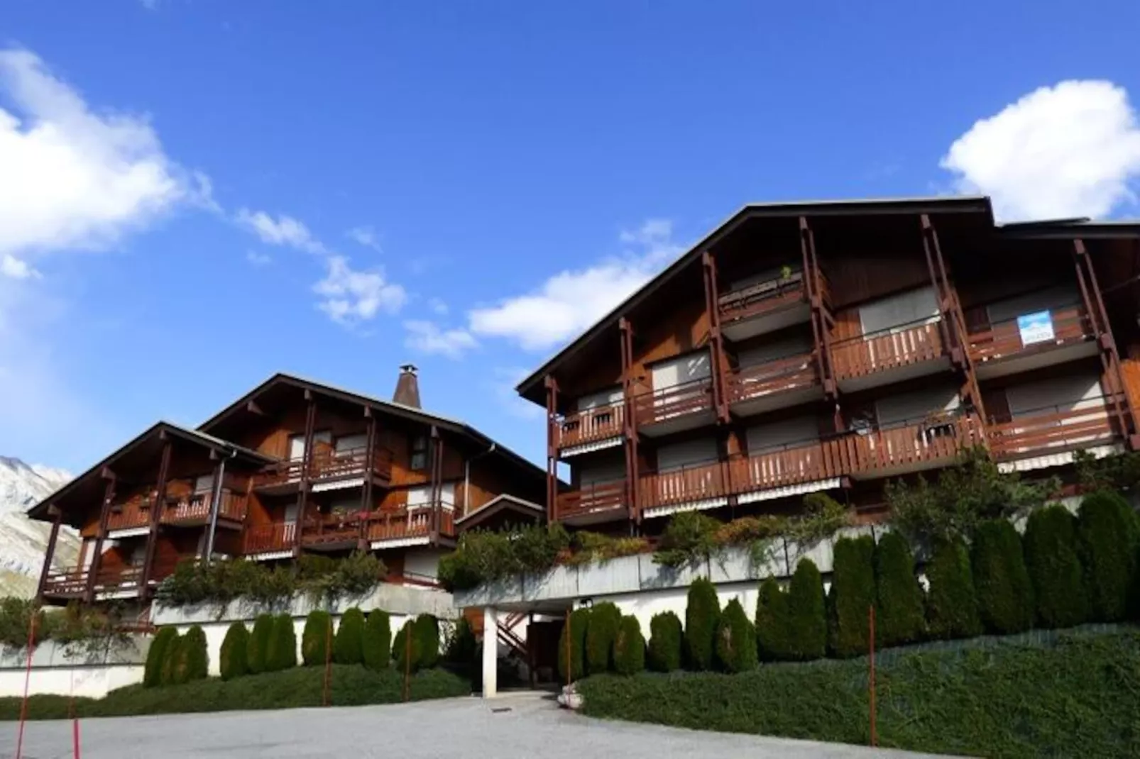 Résidence Loges B-Niet-getagd