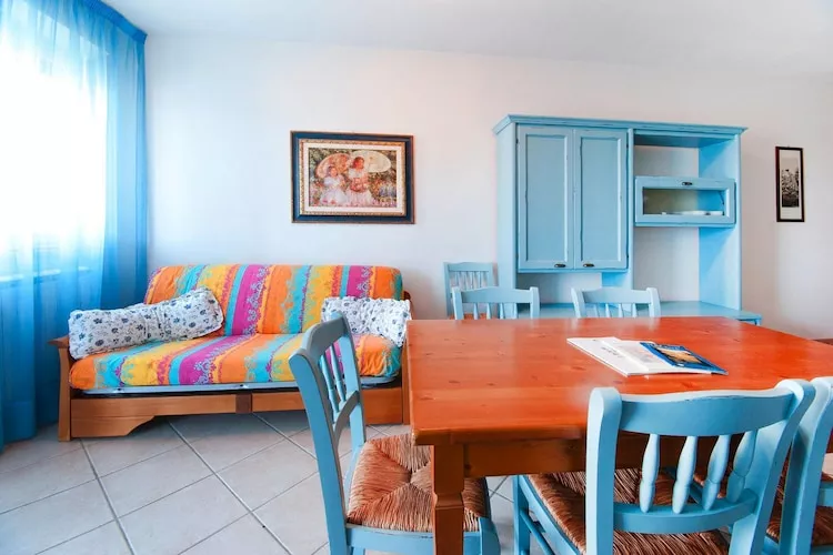 Holiday residence Santa Costanza San Vincenzo-Bilo 4 comfort-Woonkamer