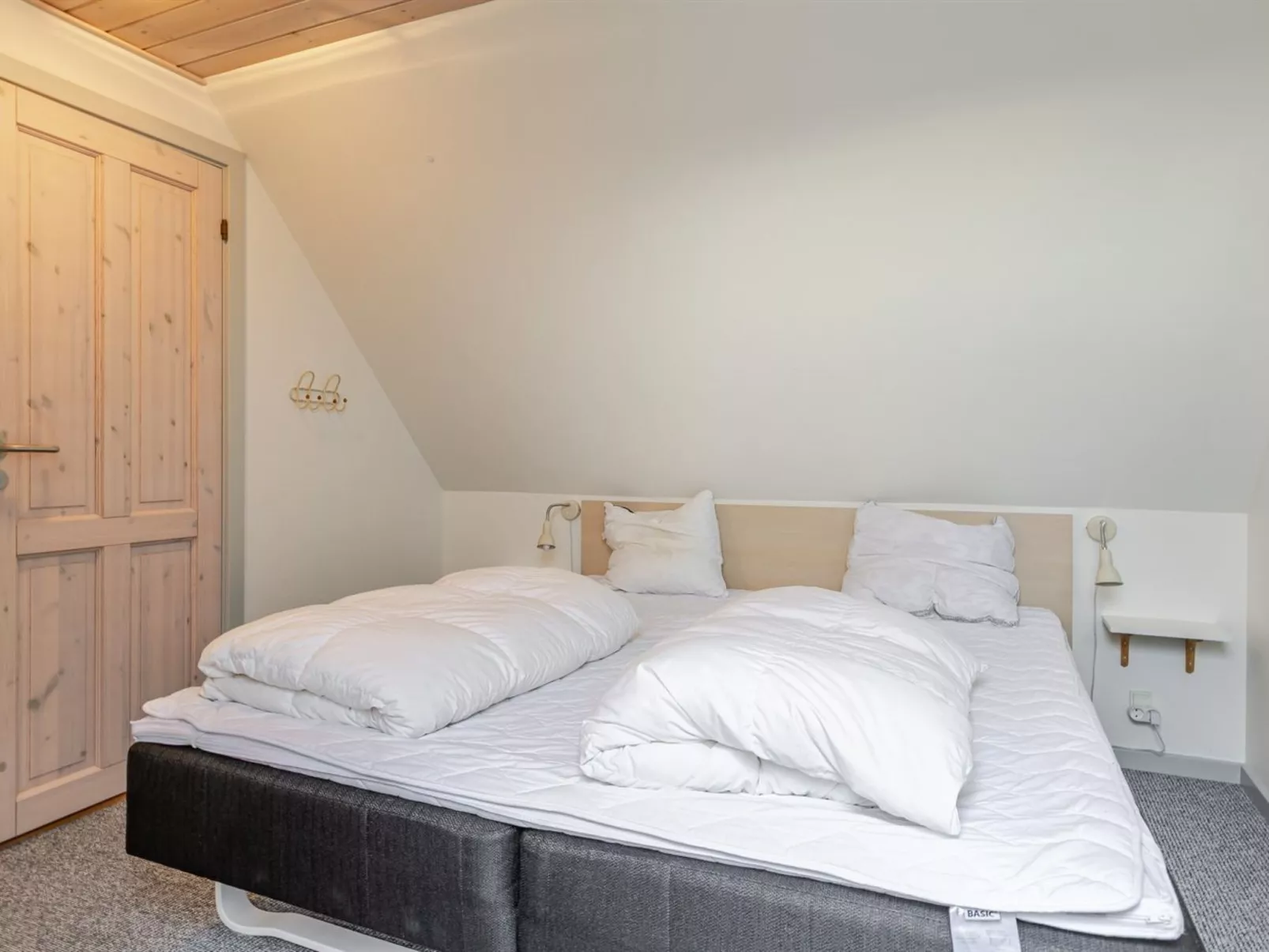 "Arvi" - 100m from the sea-Binnen