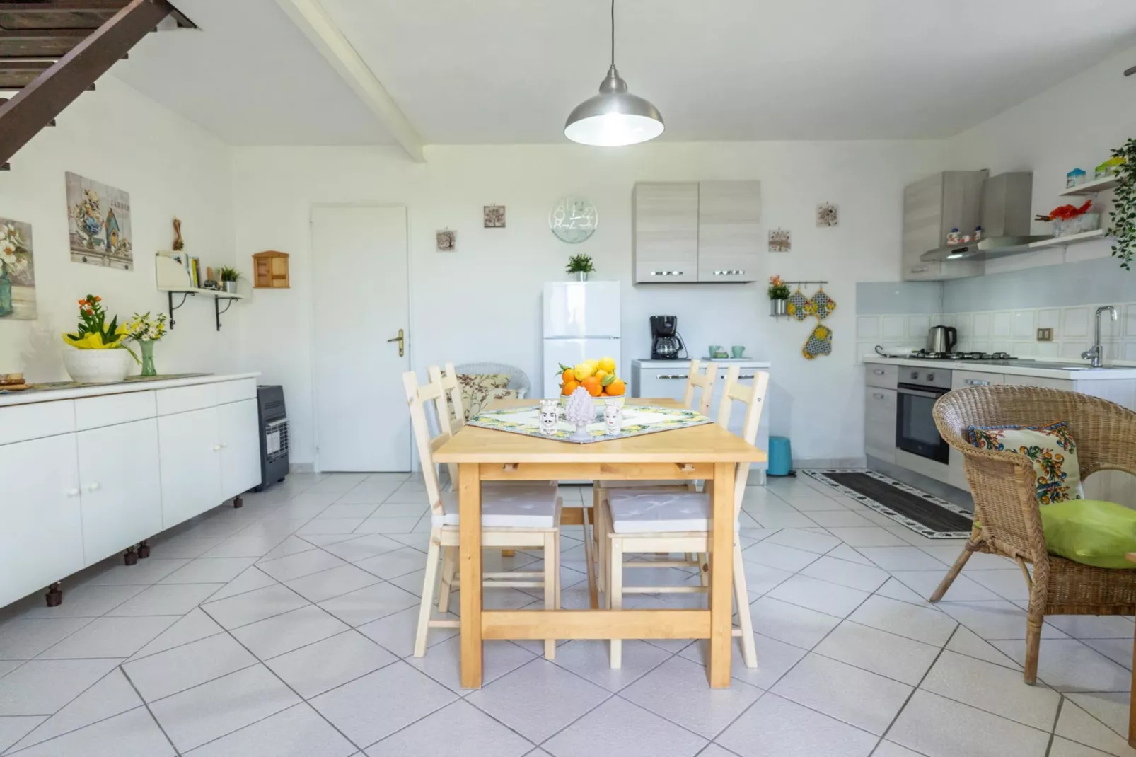 Ferienhaus Casa Mamma Maria Francavilla di Sicilia-Eetkamer