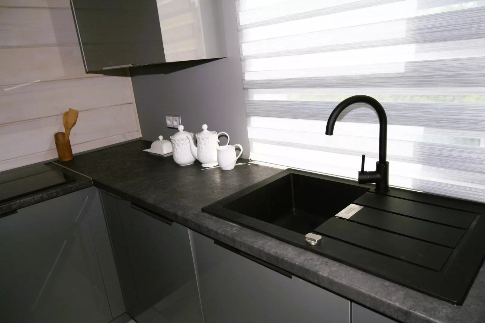 Luksusowa willa w Kołczewie dla 6 osób-Keuken