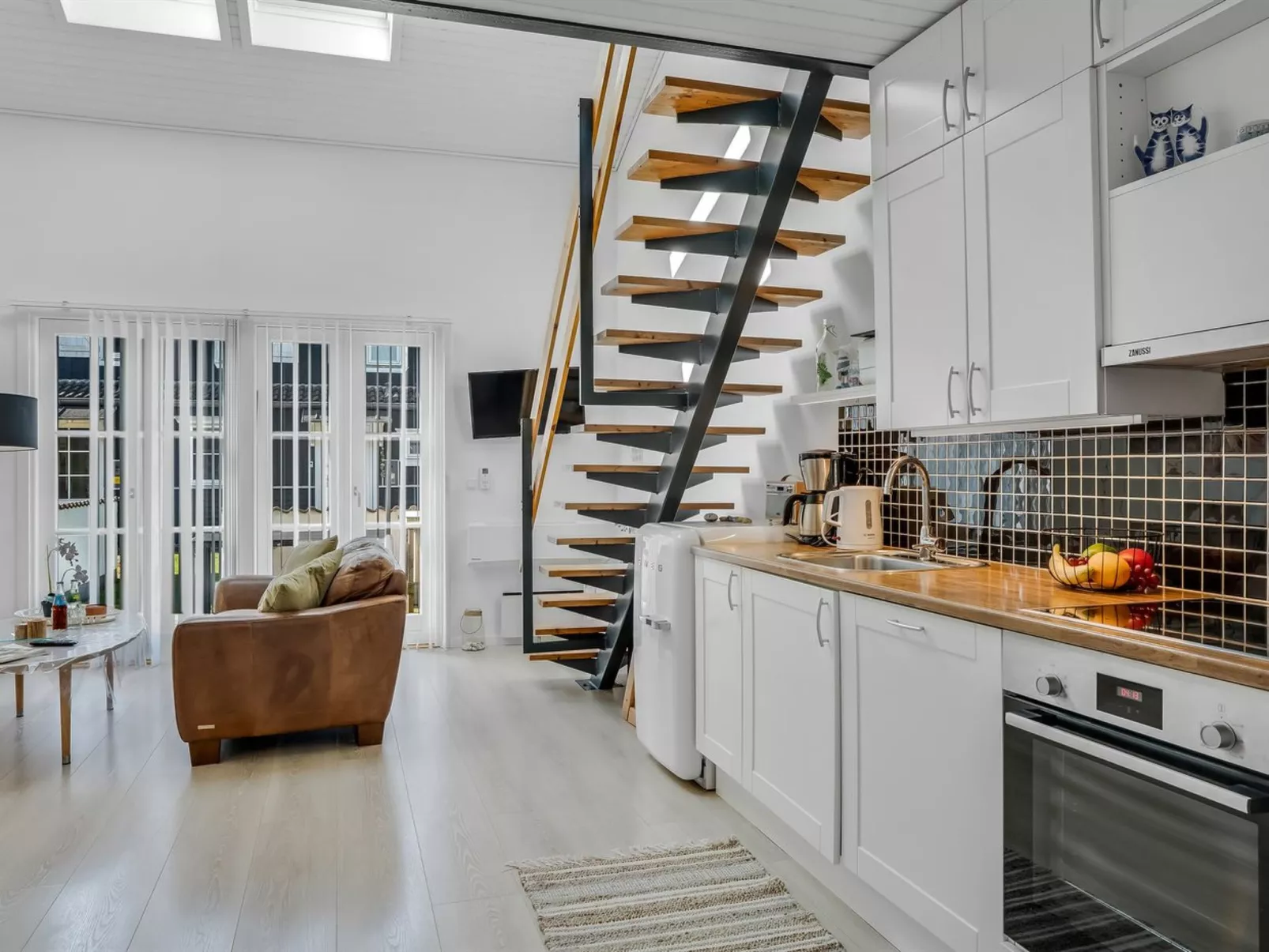 "Eleen" - 100m to the fjord-Binnen