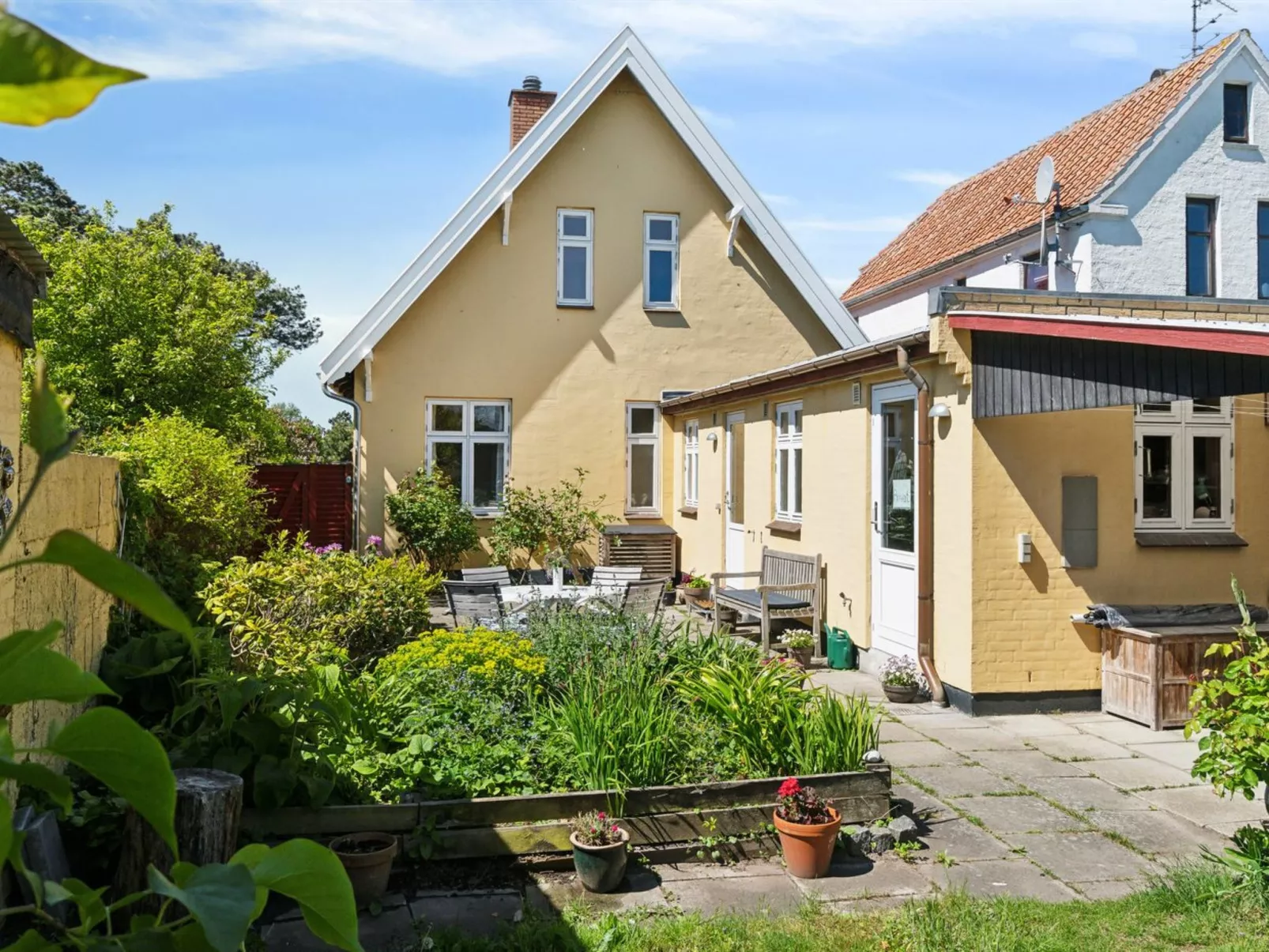 "Detlef" - 200m from the sea-Buiten