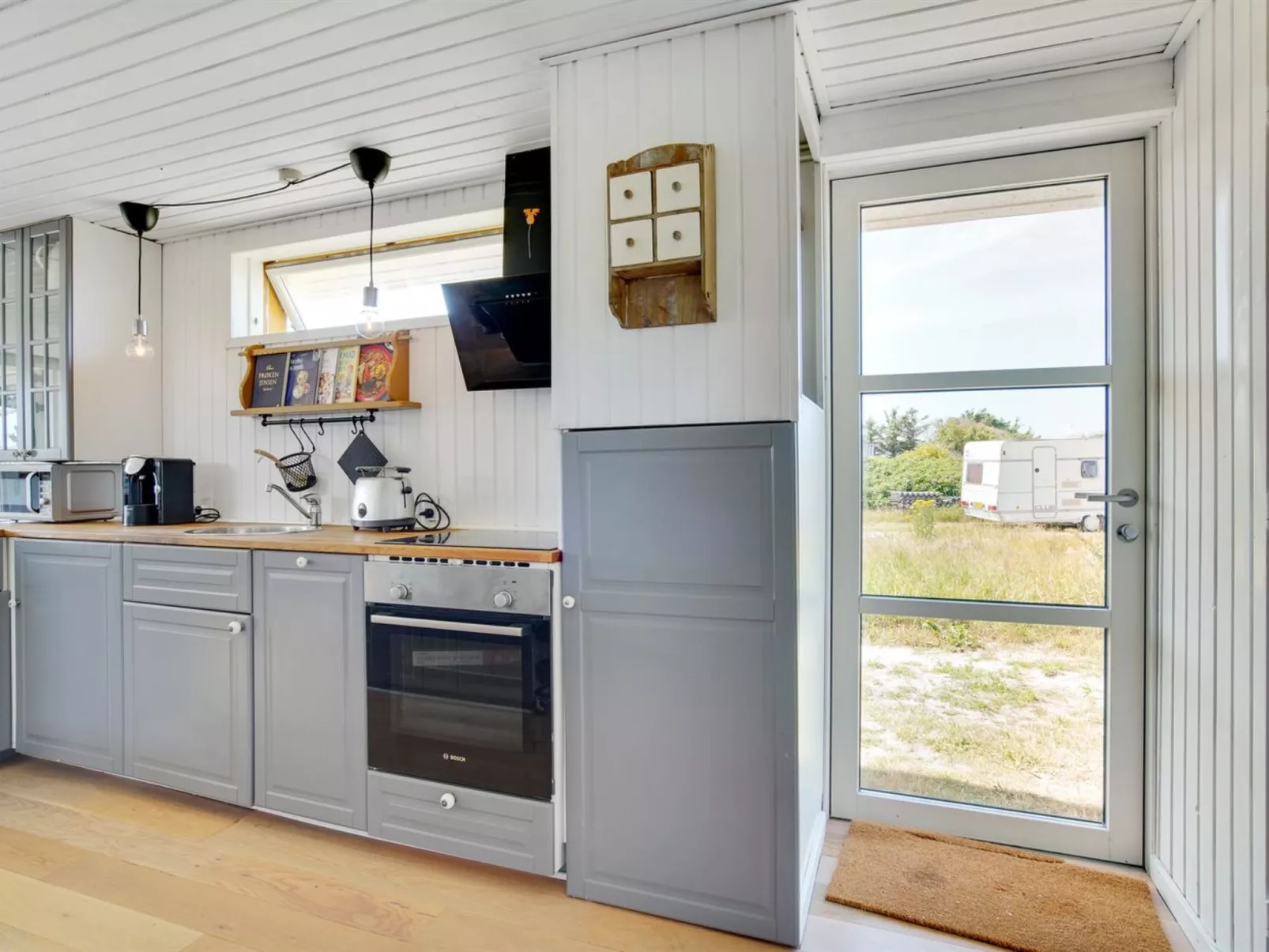 "Uffi" - 300m from the sea-Binnen